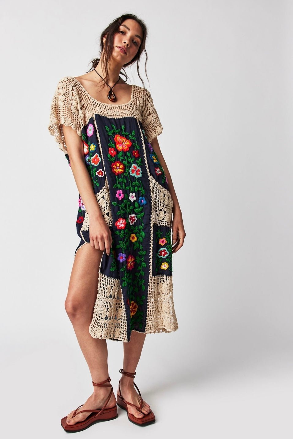 ISABELLA EMBROIDERED CROCHET KAFTAN - BANGKOK TAILOR CLOTHING STORE - HANDMADE CLOTHING