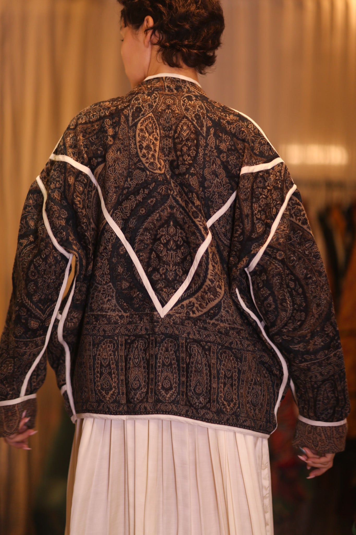 JACKET PATTERN EMBROIDERED SHAWL COTTON WOOL JUNO - BANGKOK TAILOR CLOTHING STORE - HANDMADE CLOTHING