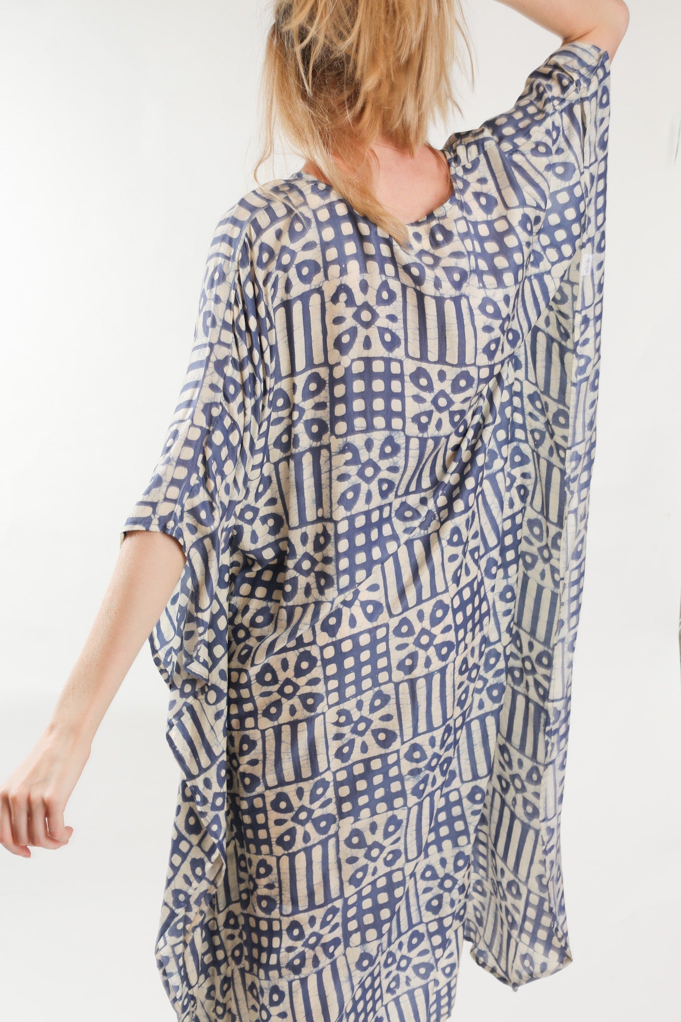 KAFTAN SILK DRESS SHAKTI - BANGKOK TAILOR CLOTHING STORE - HANDMADE CLOTHING