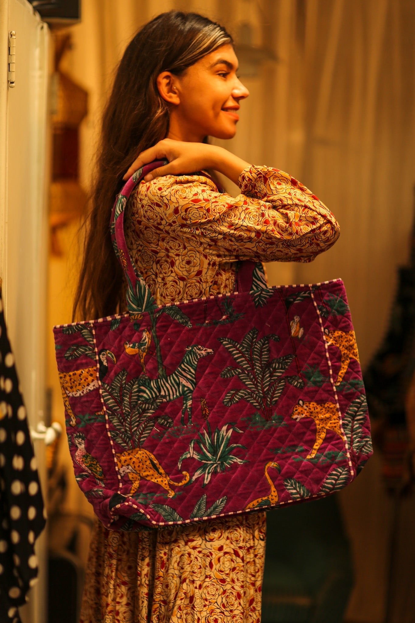 KALI VELVET BAG FUCHSIA SAFARI L - BANGKOK TAILOR CLOTHING STORE - HANDMADE CLOTHING