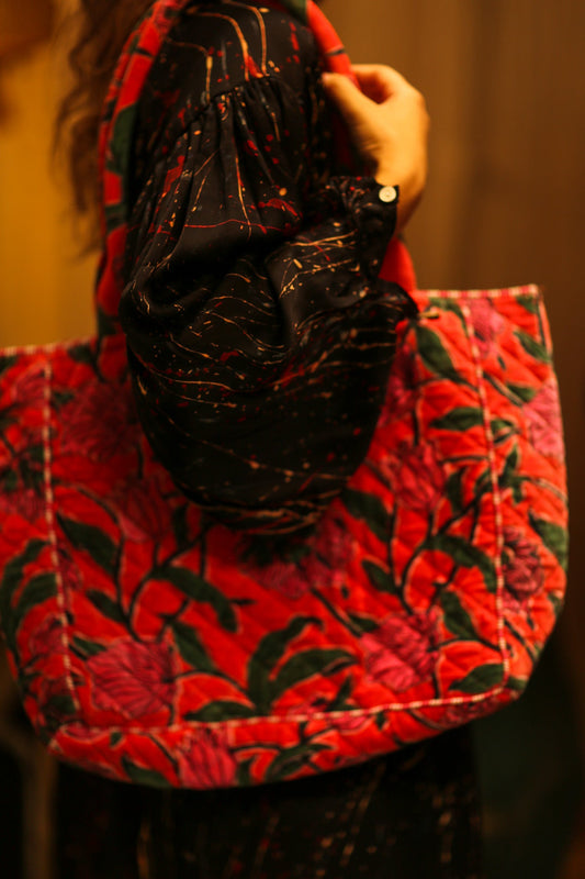KALI VELVET BAG STRAWBERRY FLORAL M - BANGKOK TAILOR CLOTHING STORE - HANDMADE CLOTHING