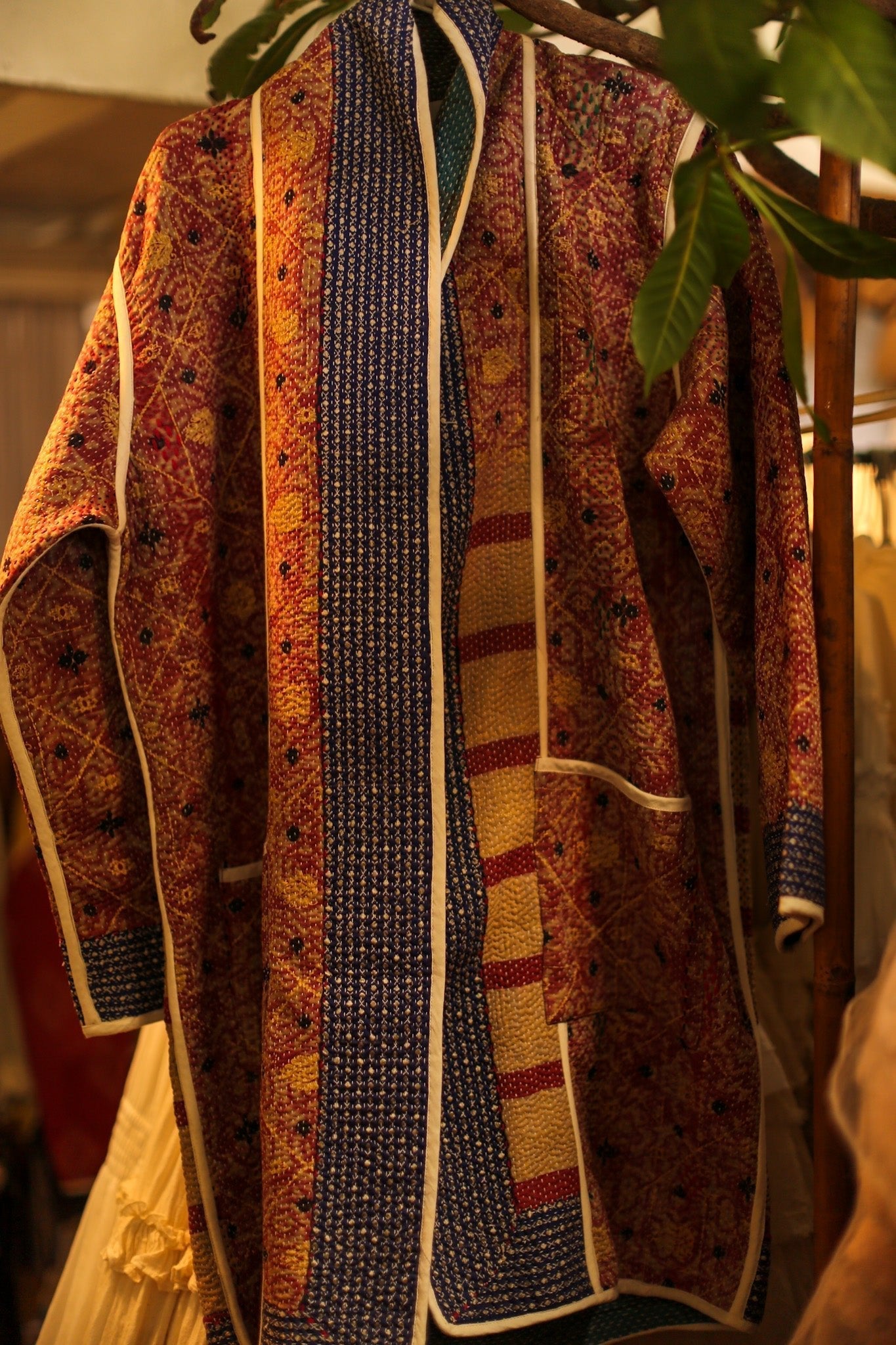 KANTHA COAT YURI - BANGKOK TAILOR CLOTHING STORE - HANDMADE CLOTHING