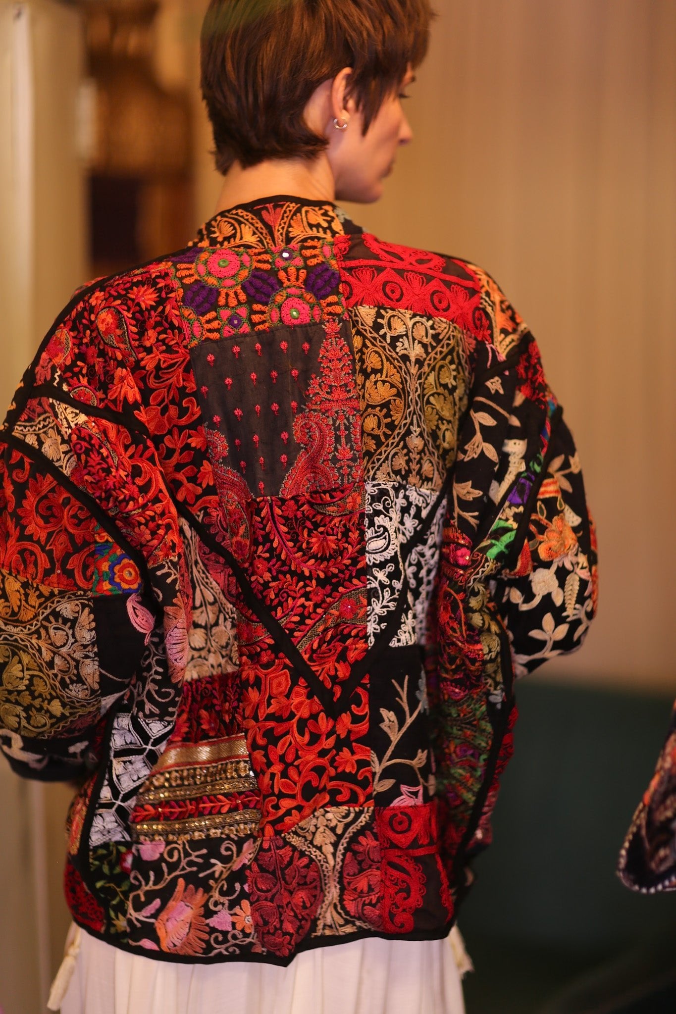 KANTHA JACKET EMBROIDERED PATCHWORK PATTERN EMPRESS - BANGKOK TAILOR CLOTHING STORE - HANDMADE CLOTHING