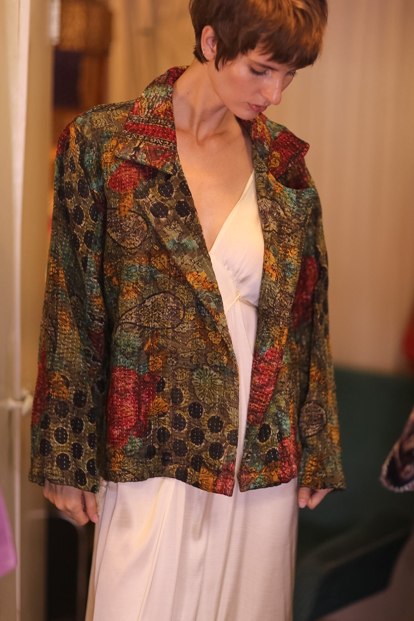 KANTHA JACKET FLORALS DAASI - BANGKOK TAILOR CLOTHING STORE - HANDMADE CLOTHING