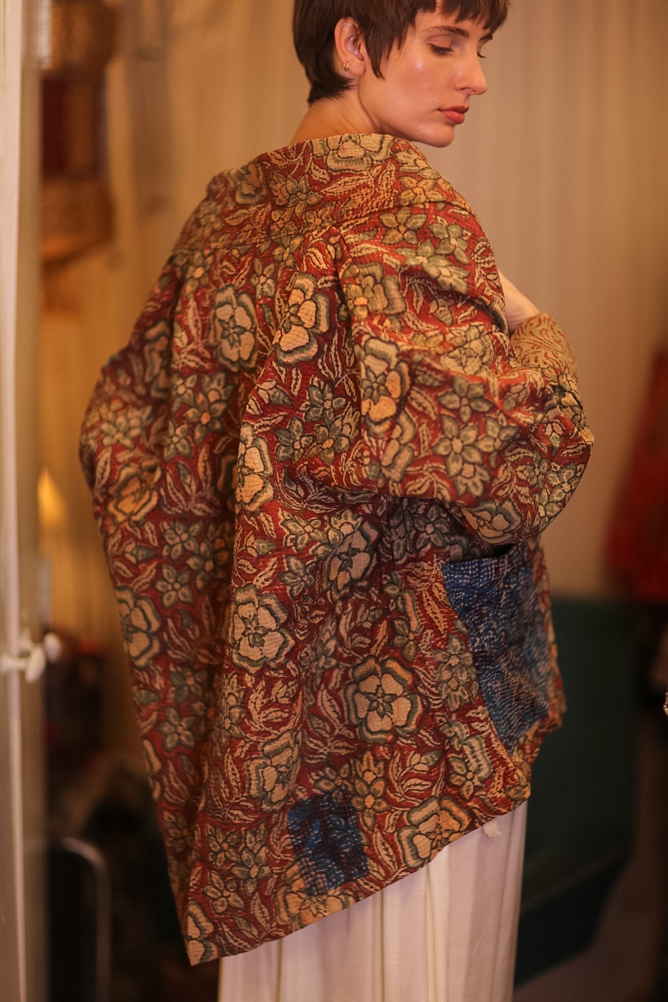 KANTHA KIMONO JACKET FLORAL GITTI - BANGKOK TAILOR CLOTHING STORE - HANDMADE CLOTHING