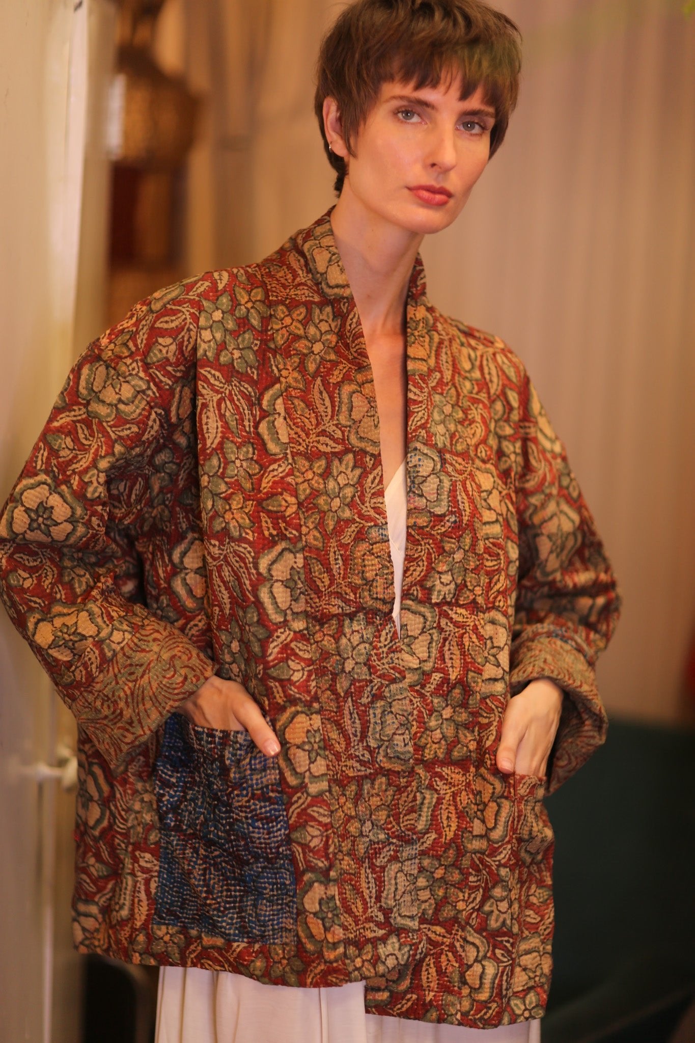 KANTHA KIMONO JACKET FLORAL GITTI - BANGKOK TAILOR CLOTHING STORE - HANDMADE CLOTHING