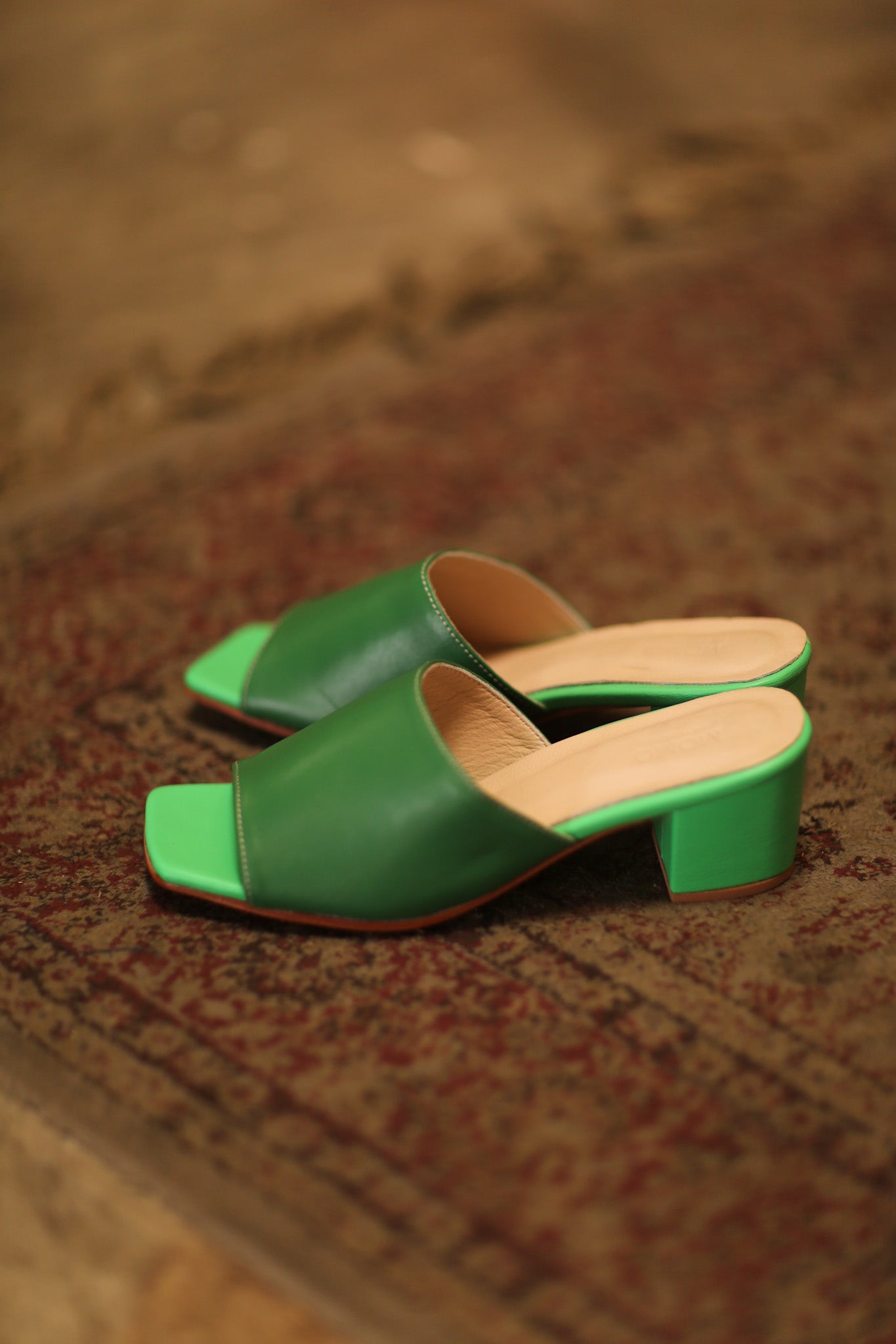LEATHER MULES LORIN GREEN - BANGKOK TAILOR CLOTHING STORE - HANDMADE CLOTHING