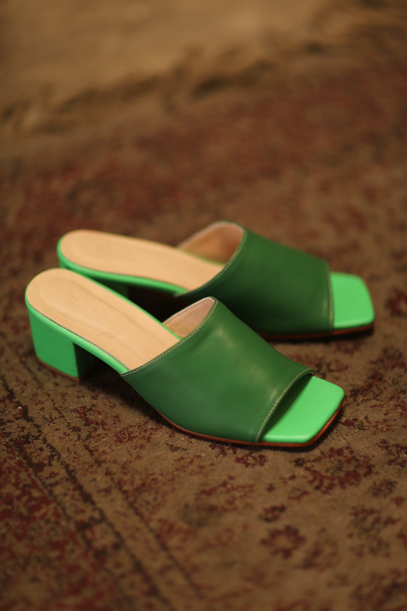 LEATHER MULES LORIN GREEN - BANGKOK TAILOR CLOTHING STORE - HANDMADE CLOTHING