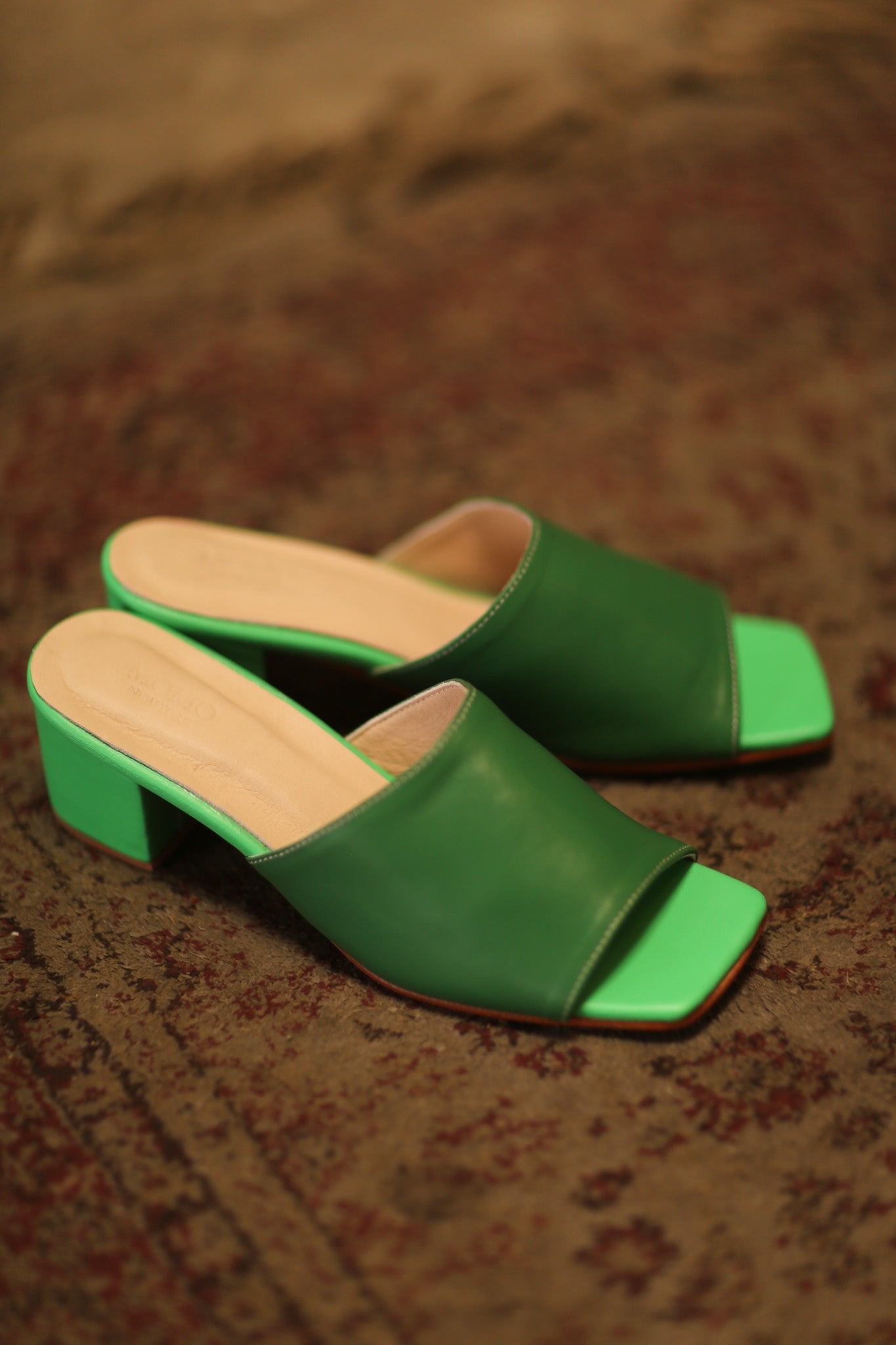 LEATHER MULES LORIN GREEN - BANGKOK TAILOR CLOTHING STORE - HANDMADE CLOTHING