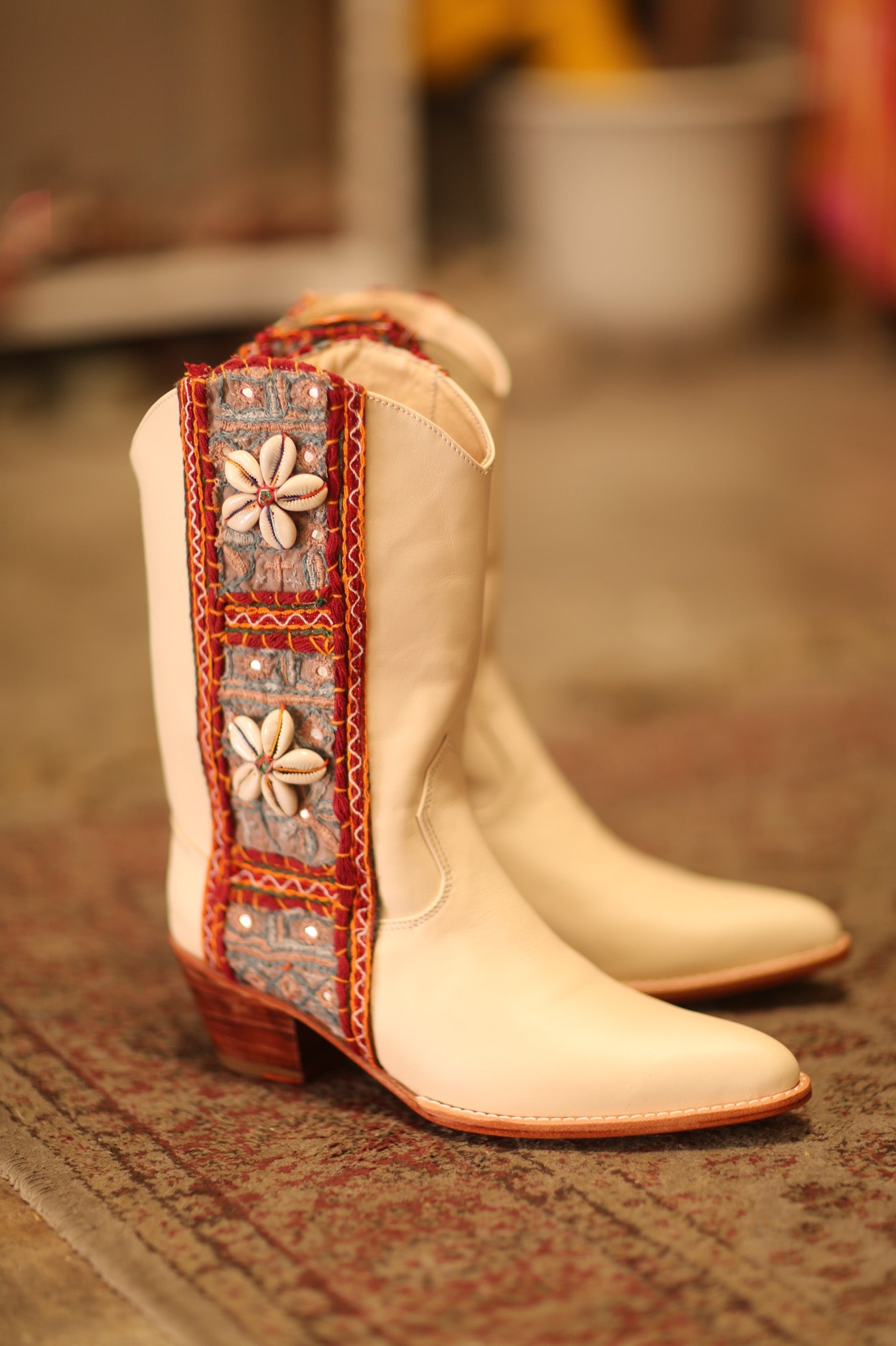 LEATHER WESTERN BOOTS PUCCI - BANGKOK TAILOR CLOTHING STORE - HANDMADE CLOTHING