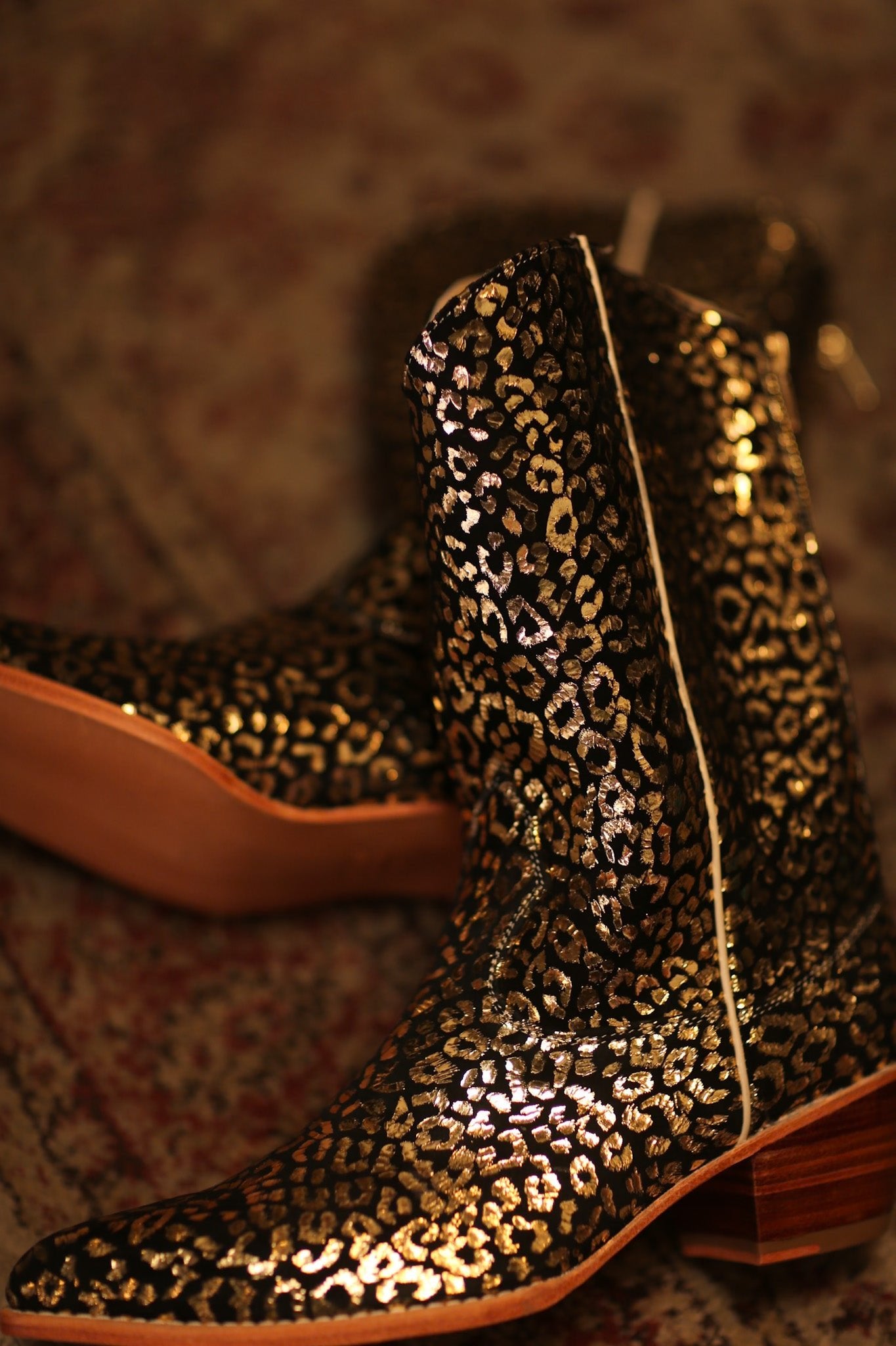 LEO PRINT WESTERN BOOTS SORANA - BANGKOK TAILOR CLOTHING STORE - HANDMADE CLOTHING
