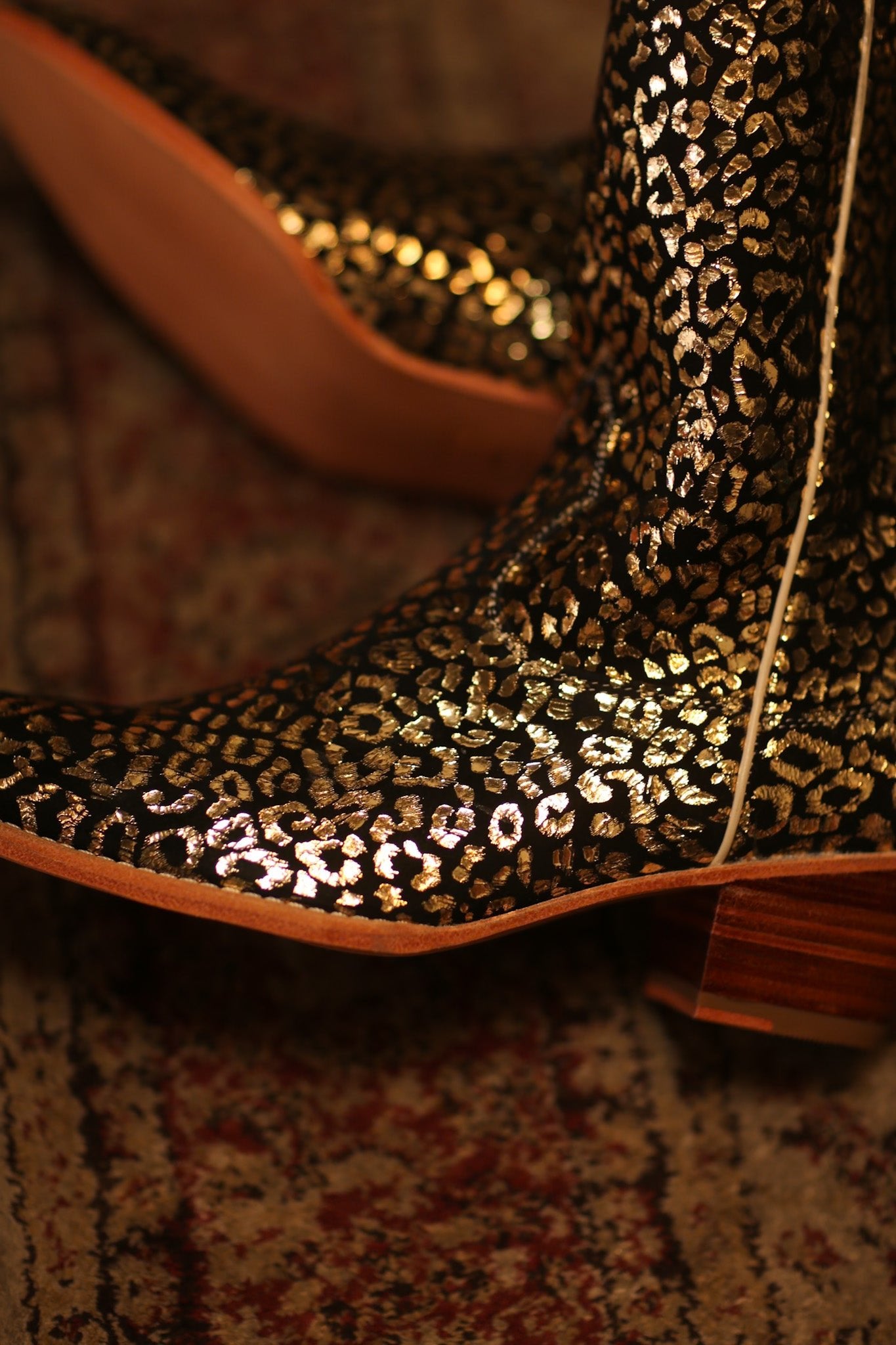 LEO PRINT WESTERN BOOTS SORANA - BANGKOK TAILOR CLOTHING STORE - HANDMADE CLOTHING