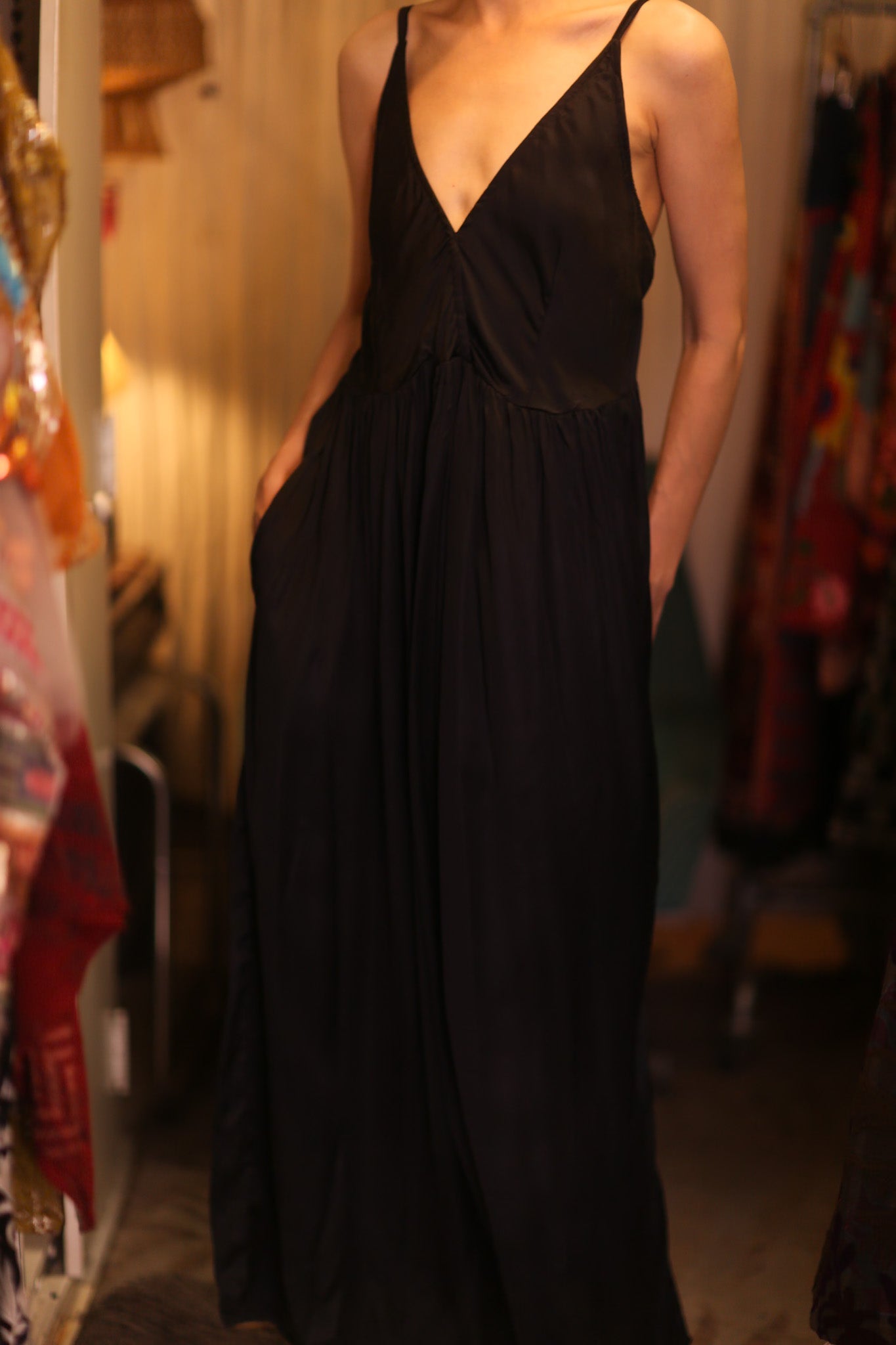 LILY SILK DRESS SOLID BLACK - BANGKOK TAILOR CLOTHING STORE - HANDMADE CLOTHING