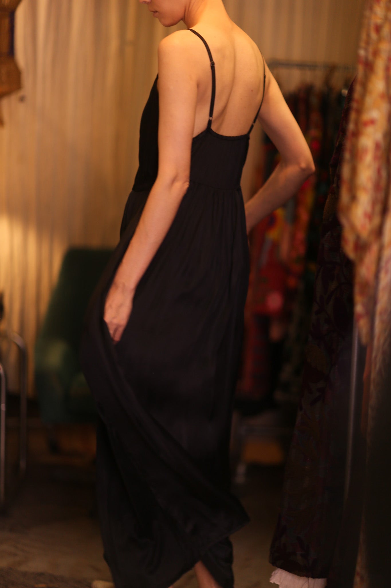 LILY SILK DRESS SOLID BLACK - BANGKOK TAILOR CLOTHING STORE - HANDMADE CLOTHING
