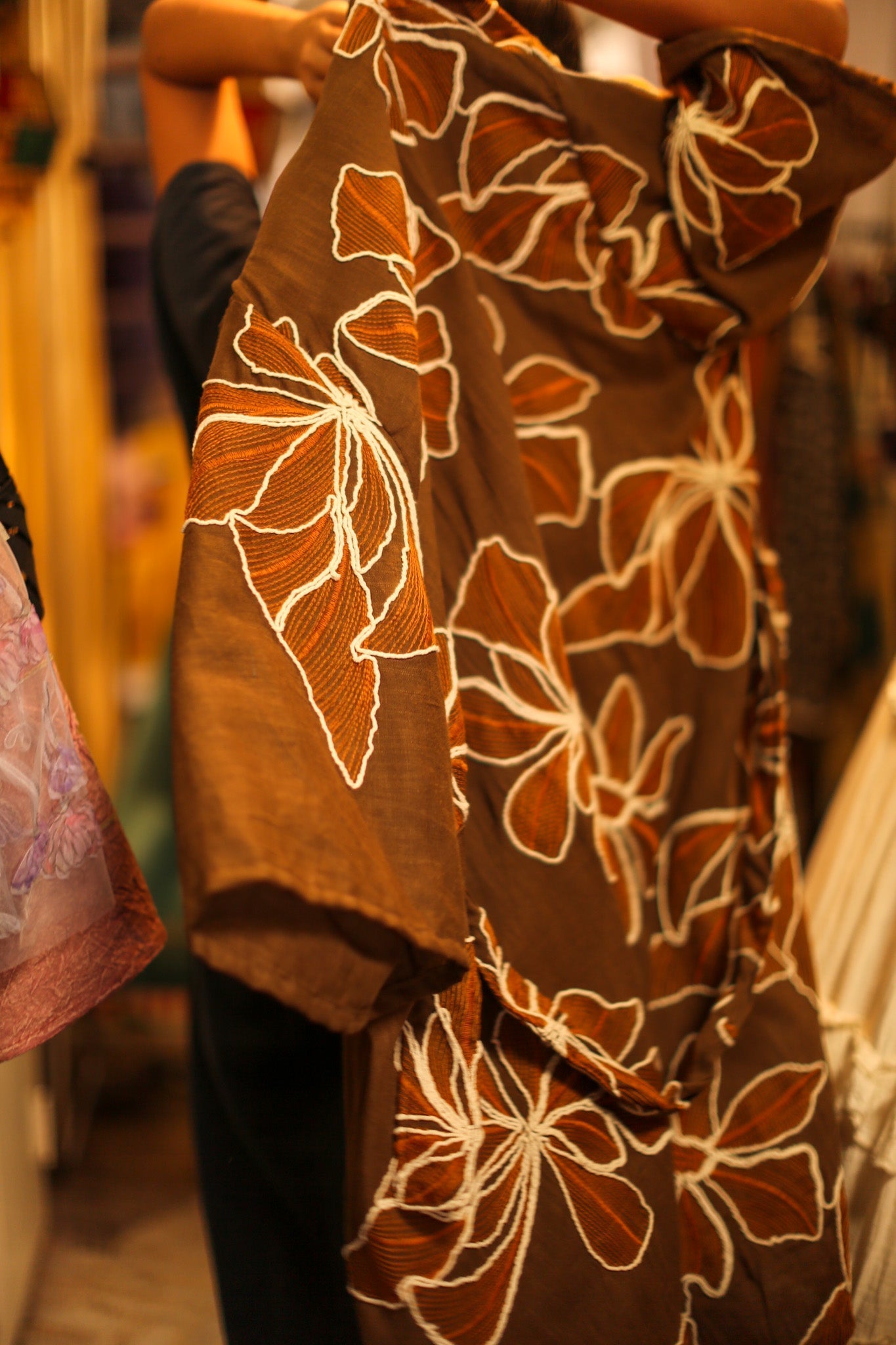 LINEN EMBROIDERED KIMONO MARIETTA - BANGKOK TAILOR CLOTHING STORE - HANDMADE CLOTHING