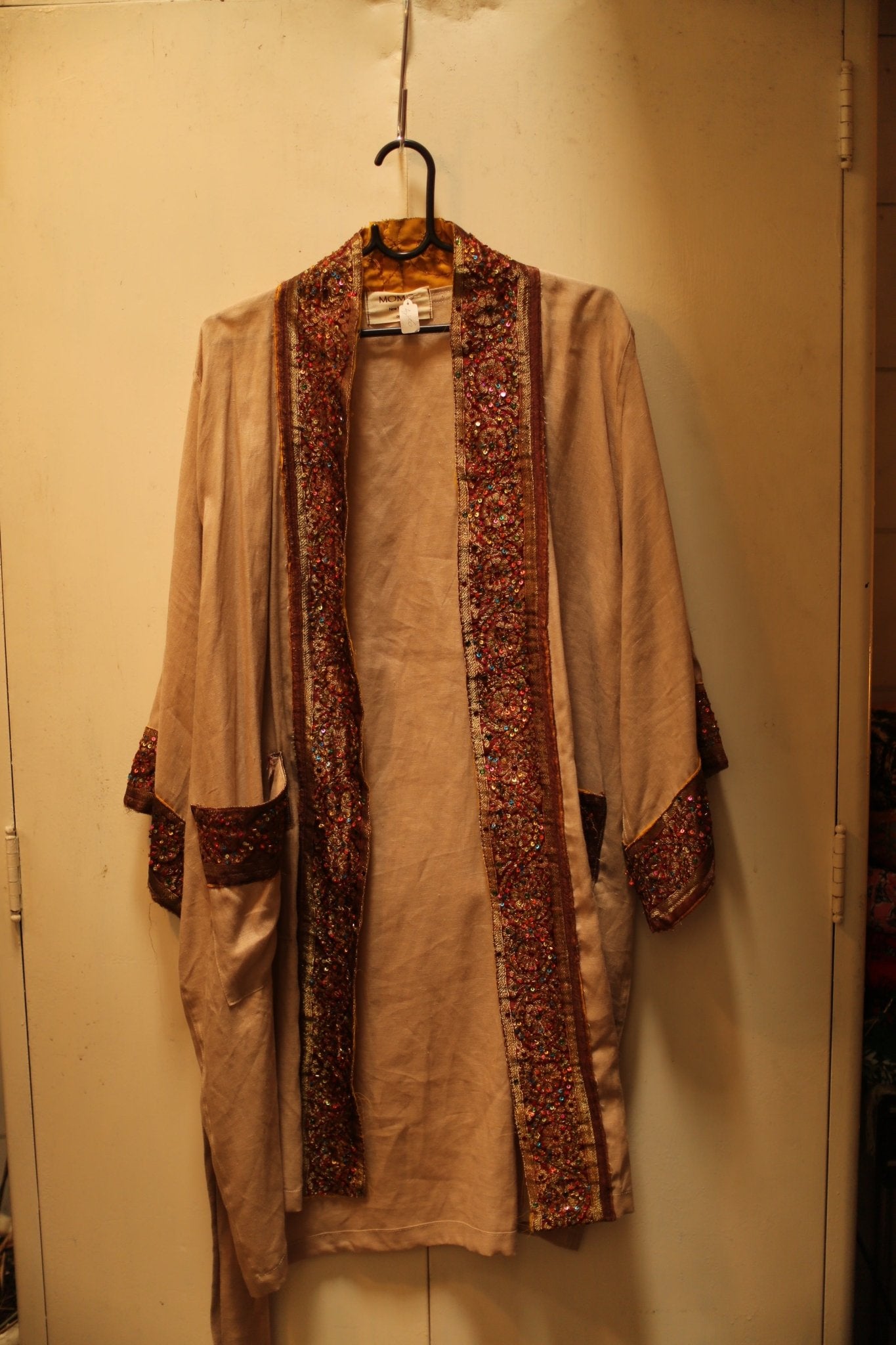 LINEN EMBROIDERED TRIM KIMONO - S83 - BANGKOK TAILOR CLOTHING STORE - HANDMADE CLOTHING