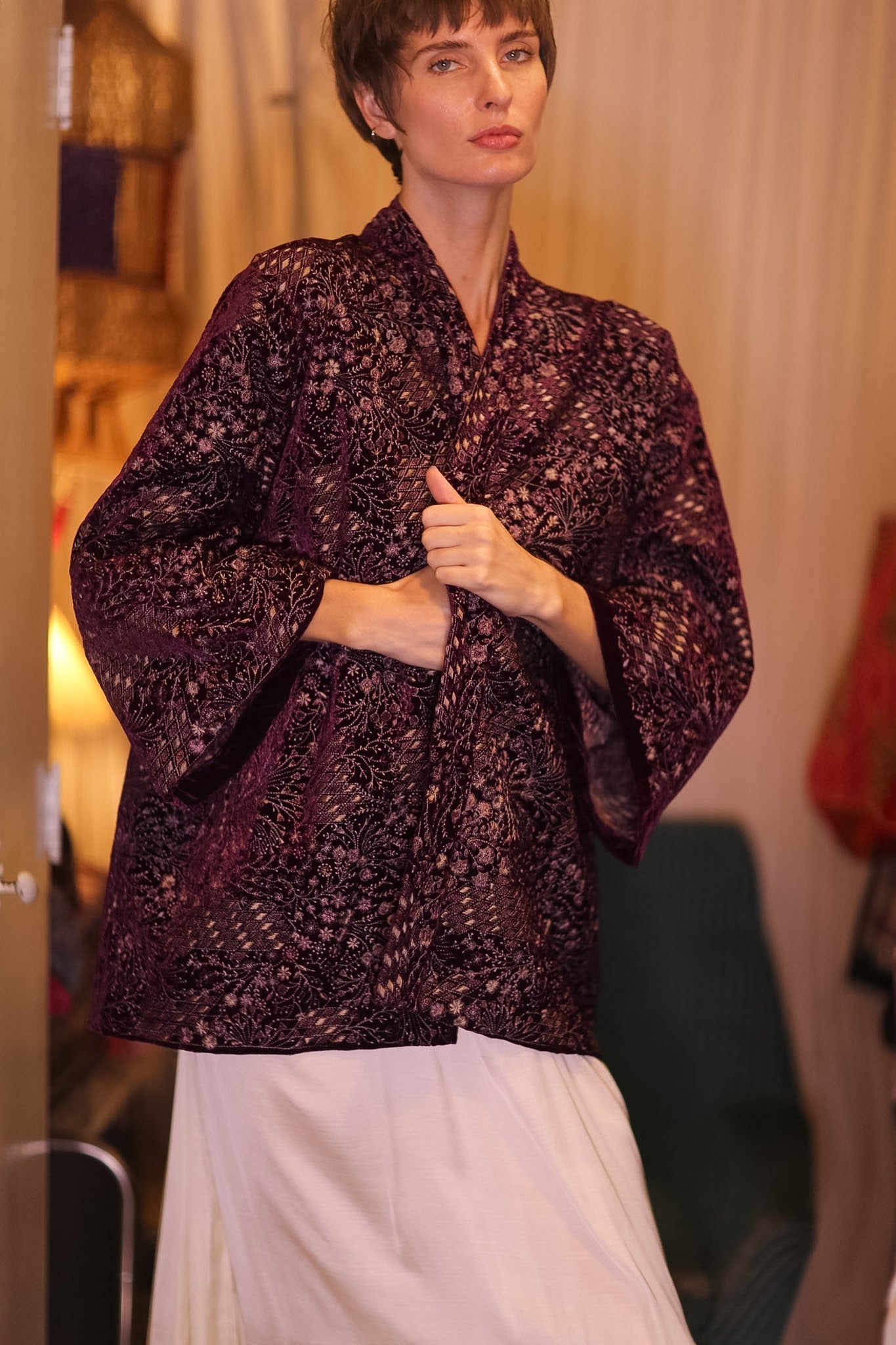 MAGENTA EMBROIDERED VELVET SHORT KIMONO VELOUR - BANGKOK TAILOR CLOTHING STORE - HANDMADE CLOTHING