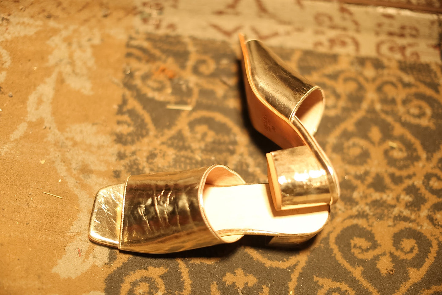 Mules 09 - BANGKOK TAILOR CLOTHING STORE - HANDMADE CLOTHING