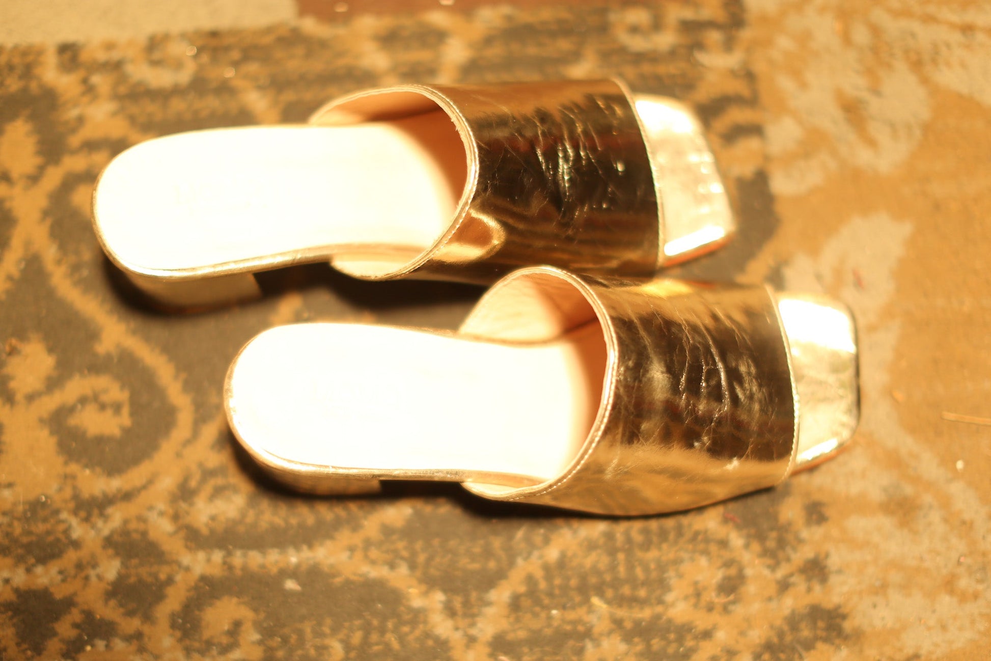 Mules 09 - BANGKOK TAILOR CLOTHING STORE - HANDMADE CLOTHING