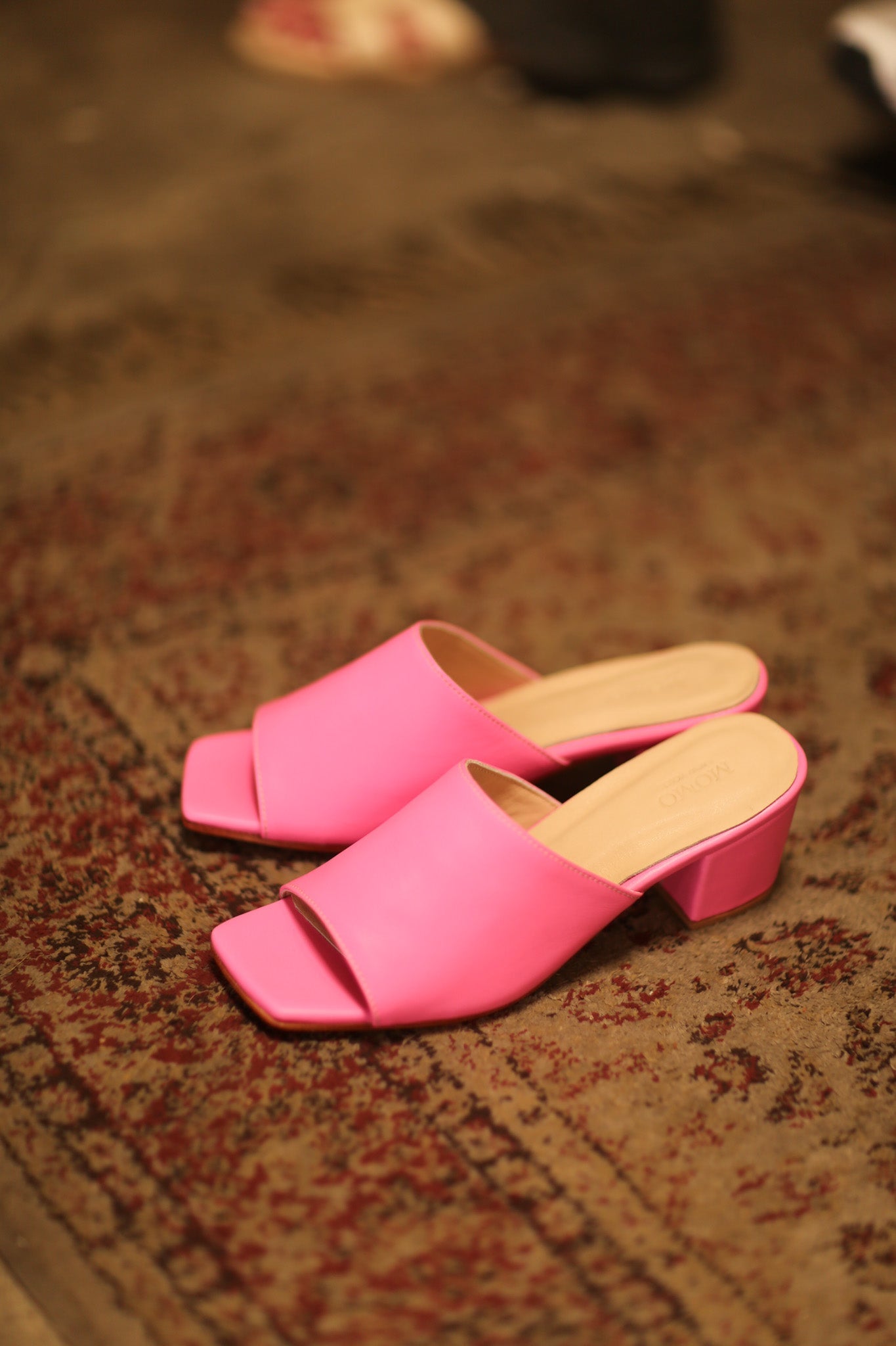 MULES HEELED PINK LORIN - BANGKOK TAILOR CLOTHING STORE - HANDMADE CLOTHING