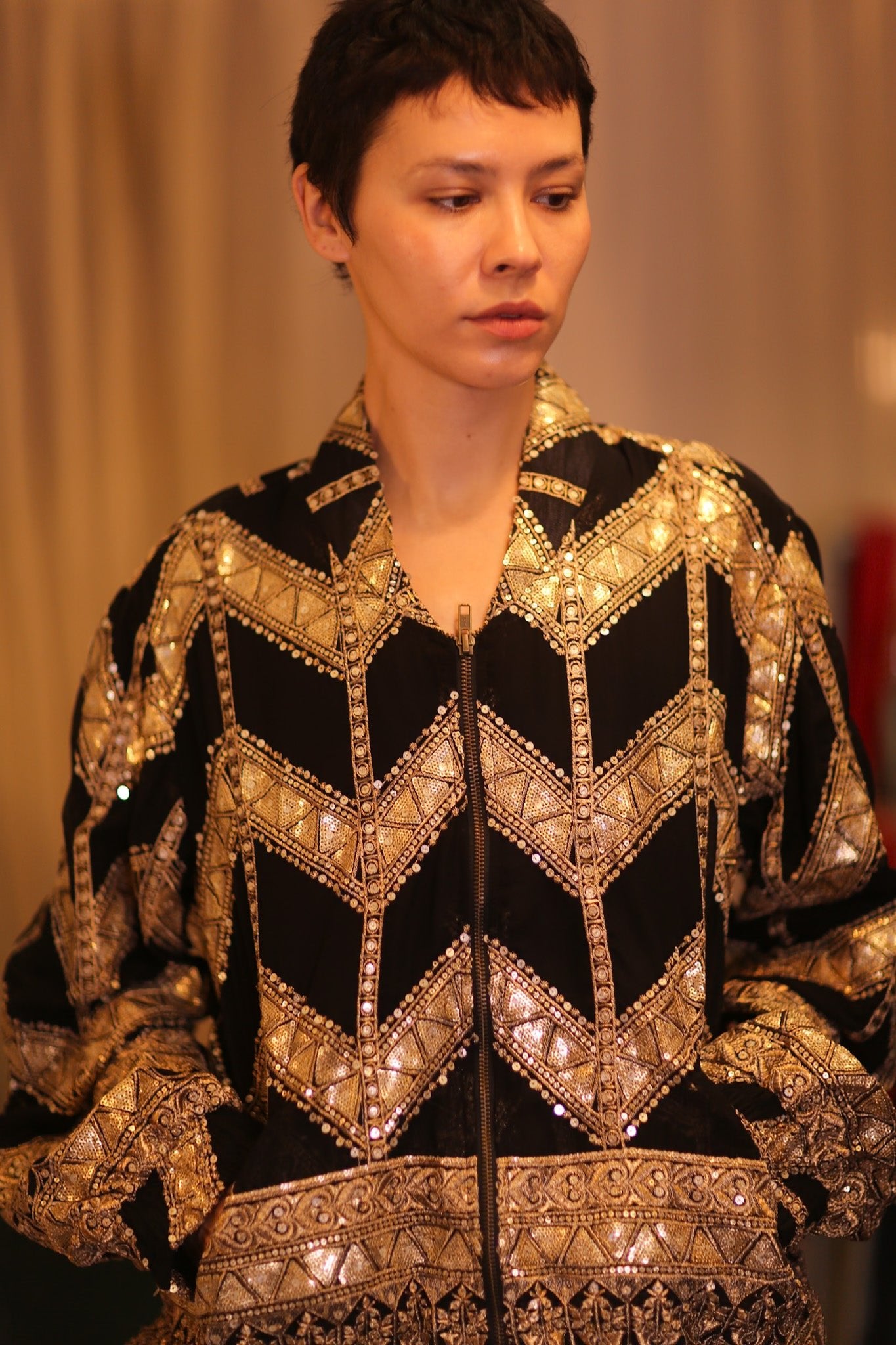 OVERSIZED EMBROIDERED SILK BOMBER JACKET WONMIN - BANGKOK TAILOR CLOTHING STORE - HANDMADE CLOTHING
