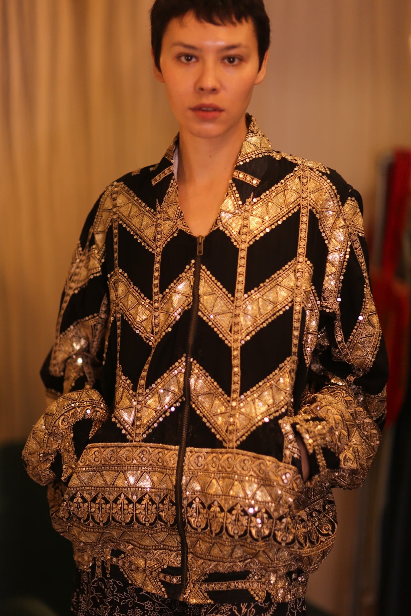 OVERSIZED EMBROIDERED SILK BOMBER JACKET WONMIN - BANGKOK TAILOR CLOTHING STORE - HANDMADE CLOTHING