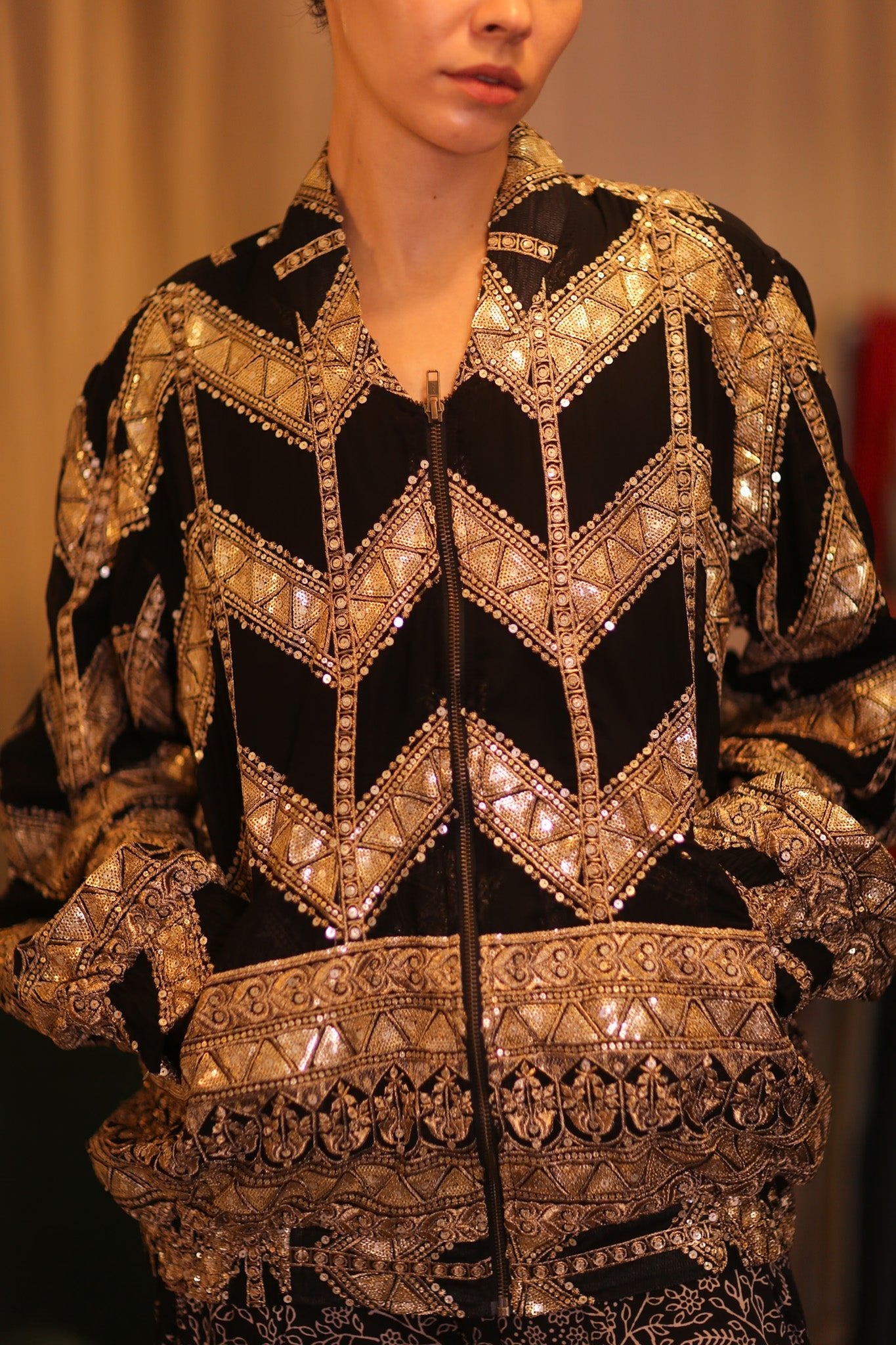 OVERSIZED EMBROIDERED SILK BOMBER JACKET WONMIN - BANGKOK TAILOR CLOTHING STORE - HANDMADE CLOTHING