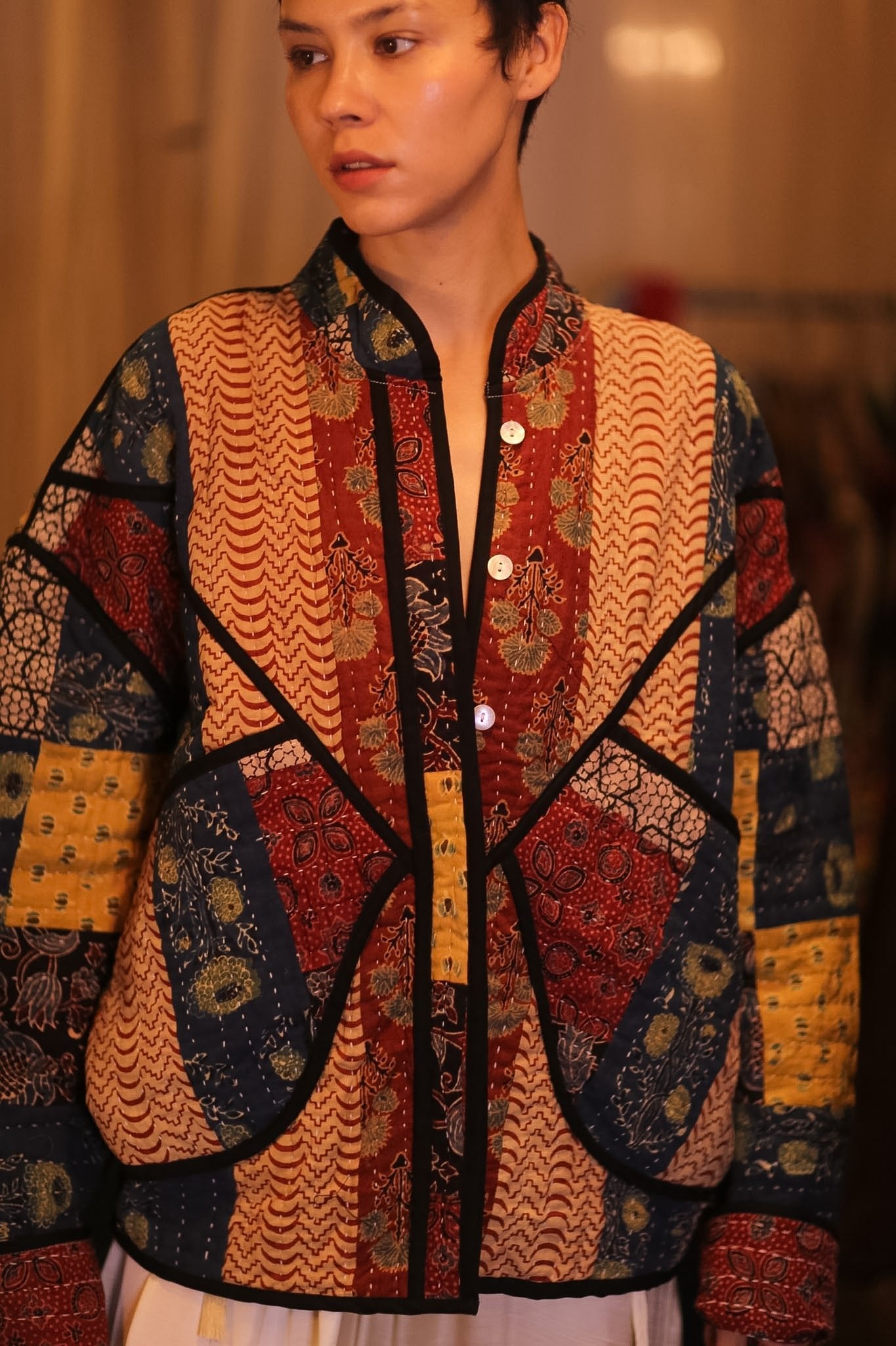 PATCHWORK PATTERN KANTHA JACKET YEI - BANGKOK TAILOR CLOTHING STORE - HANDMADE CLOTHING