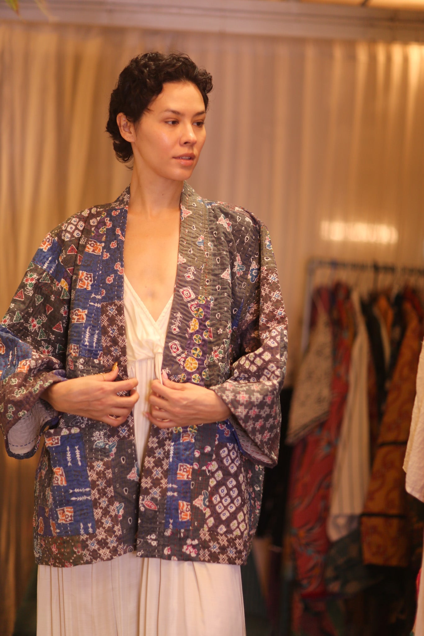 PATCHWORK PATTERN KANTHA SHORT KIMONO MEEPHYO - BANGKOK TAILOR CLOTHING STORE - HANDMADE CLOTHING