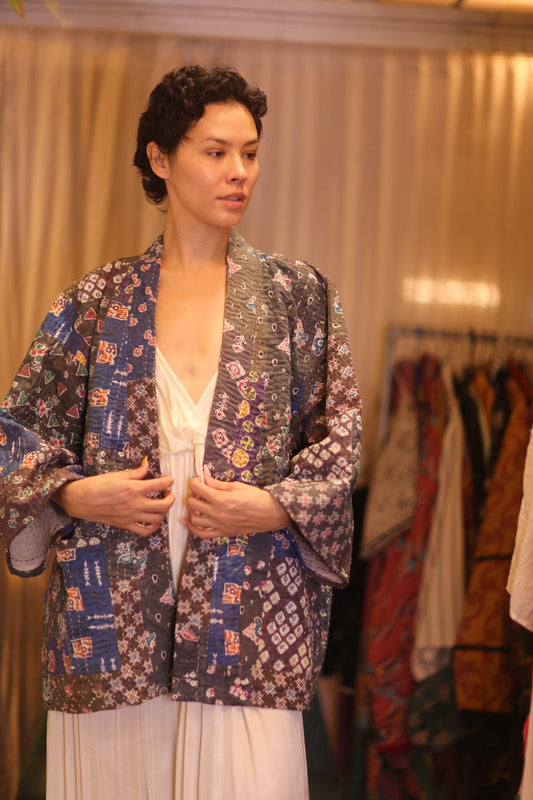 PATCHWORK PATTERN KANTHA SHORT KIMONO MEEPHYO - BANGKOK TAILOR CLOTHING STORE - HANDMADE CLOTHING