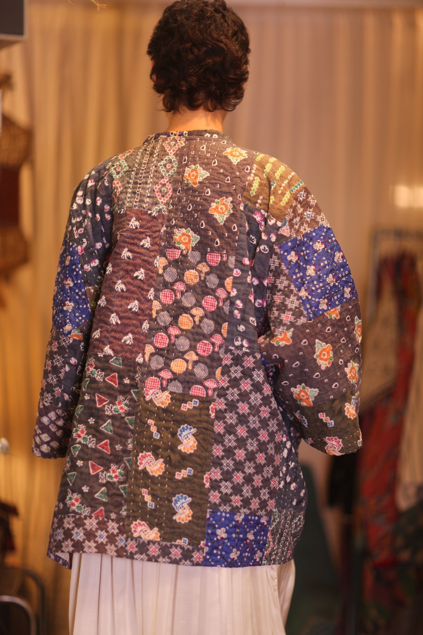 PATCHWORK PATTERN KANTHA SHORT KIMONO NAYVI - BANGKOK TAILOR CLOTHING STORE - HANDMADE CLOTHING