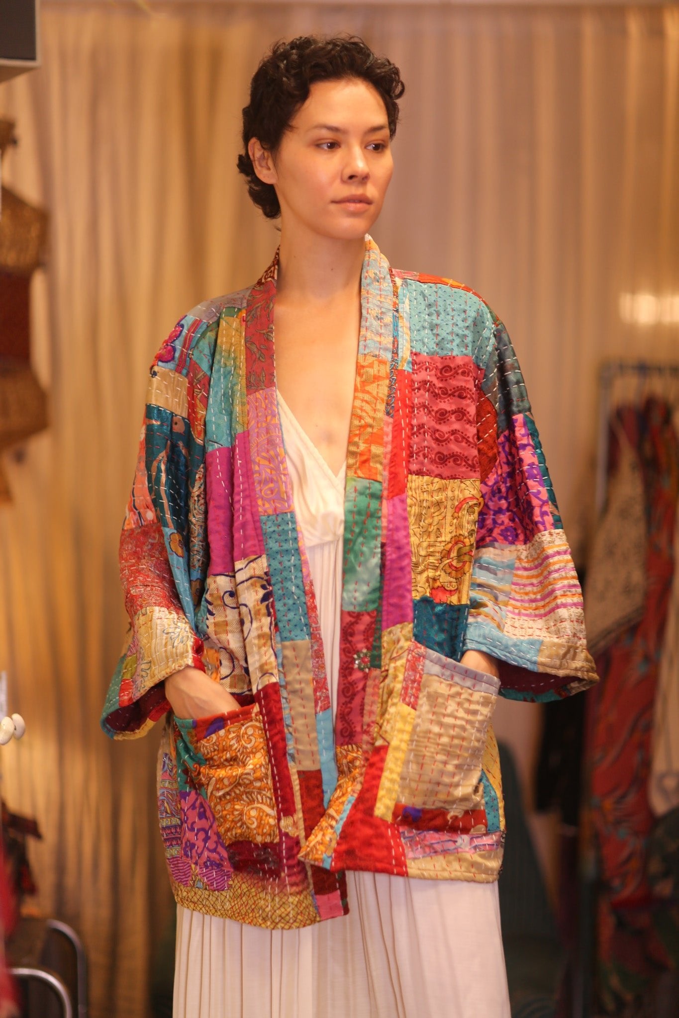 PATCHWORK PATTERN KANTHA SHORT KIMONO SHTTIT - BANGKOK TAILOR CLOTHING STORE - HANDMADE CLOTHING