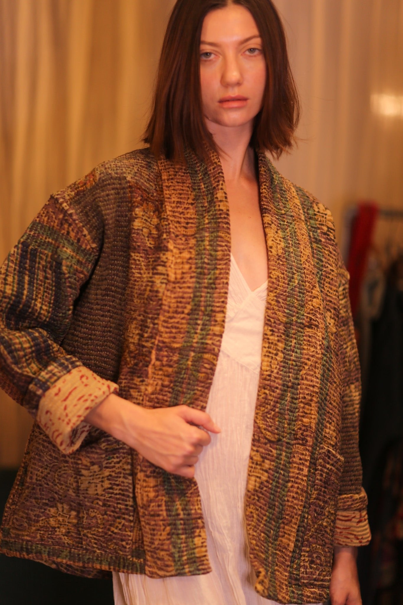 PATCHWORK PATTERN KANTHA SHORT KIMONO YAUNGNI - BANGKOK TAILOR CLOTHING STORE - HANDMADE CLOTHING