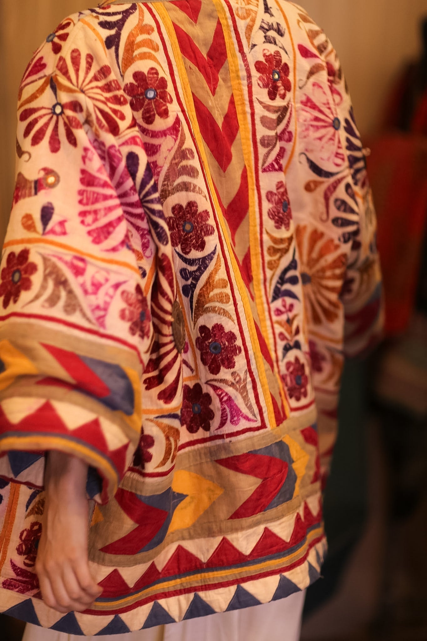 PATCHWORK PATTERN SHORT KIMONO GRITA - BANGKOK TAILOR CLOTHING STORE - HANDMADE CLOTHING