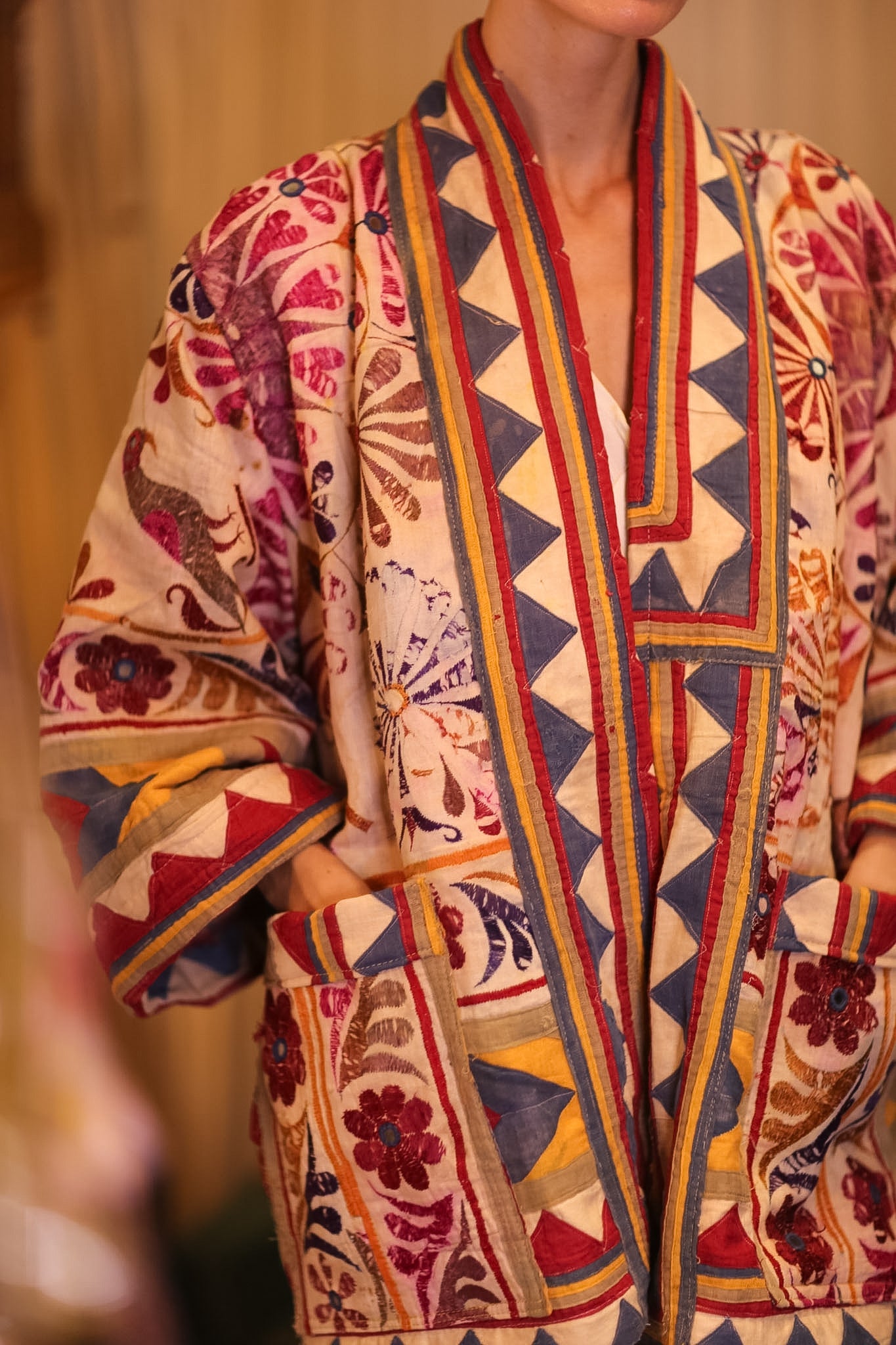 PATCHWORK PATTERN SHORT KIMONO GRITA - BANGKOK TAILOR CLOTHING STORE - HANDMADE CLOTHING