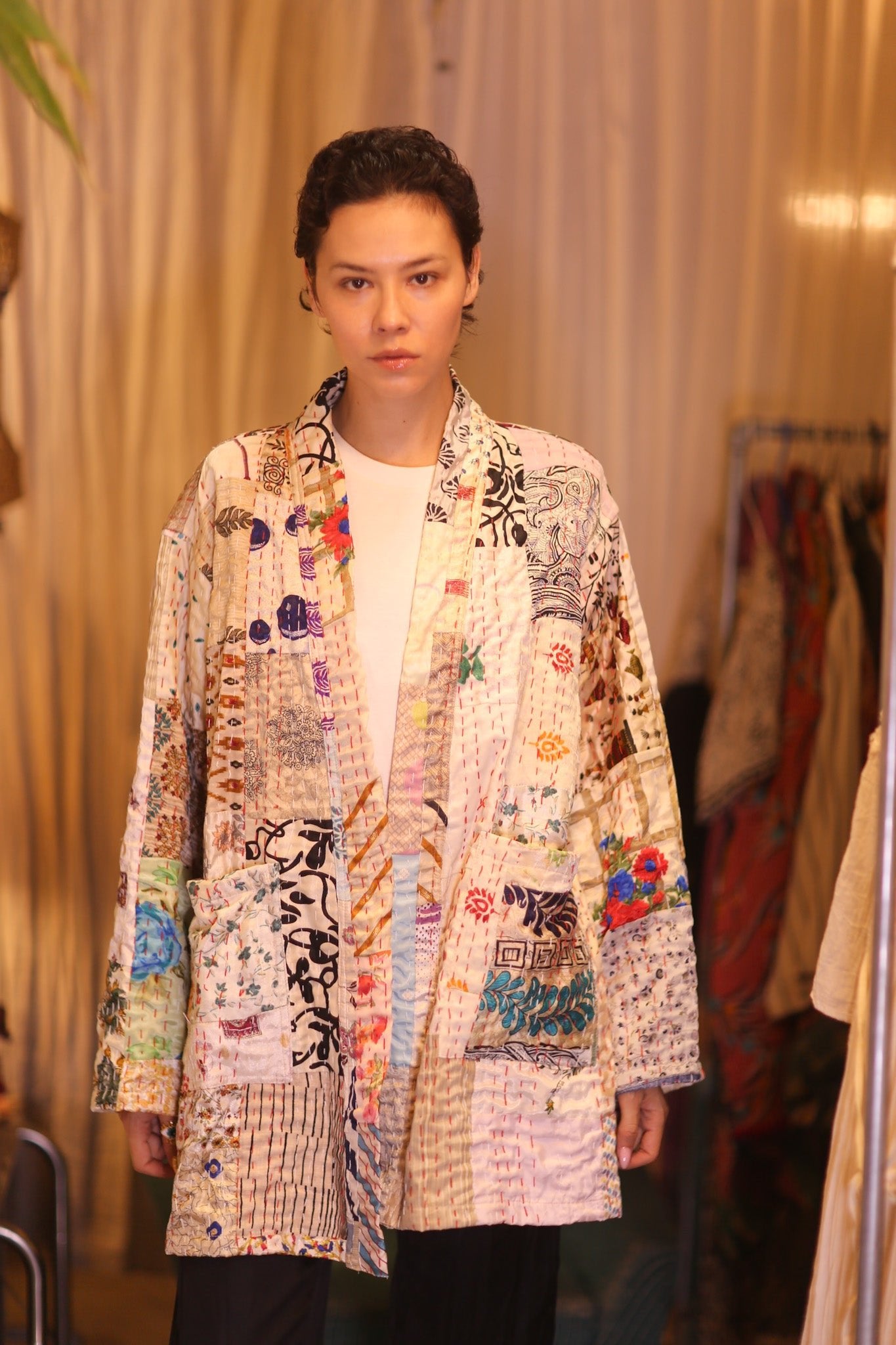 PATCHWORK PATTERN SILK SHORT KIMONO DANAN - BANGKOK TAILOR CLOTHING STORE - HANDMADE CLOTHING