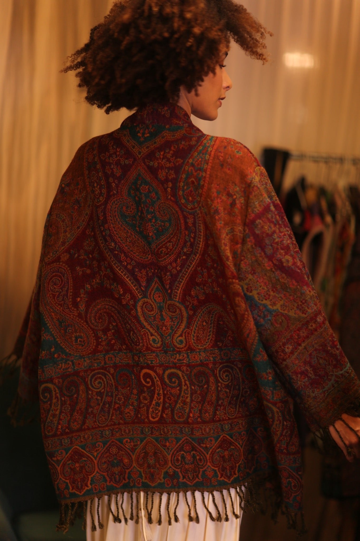 PATTERN EMBROIDERED COTTON WOOL SHAWL KIMONO TINA - BANGKOK TAILOR CLOTHING STORE - HANDMADE CLOTHING