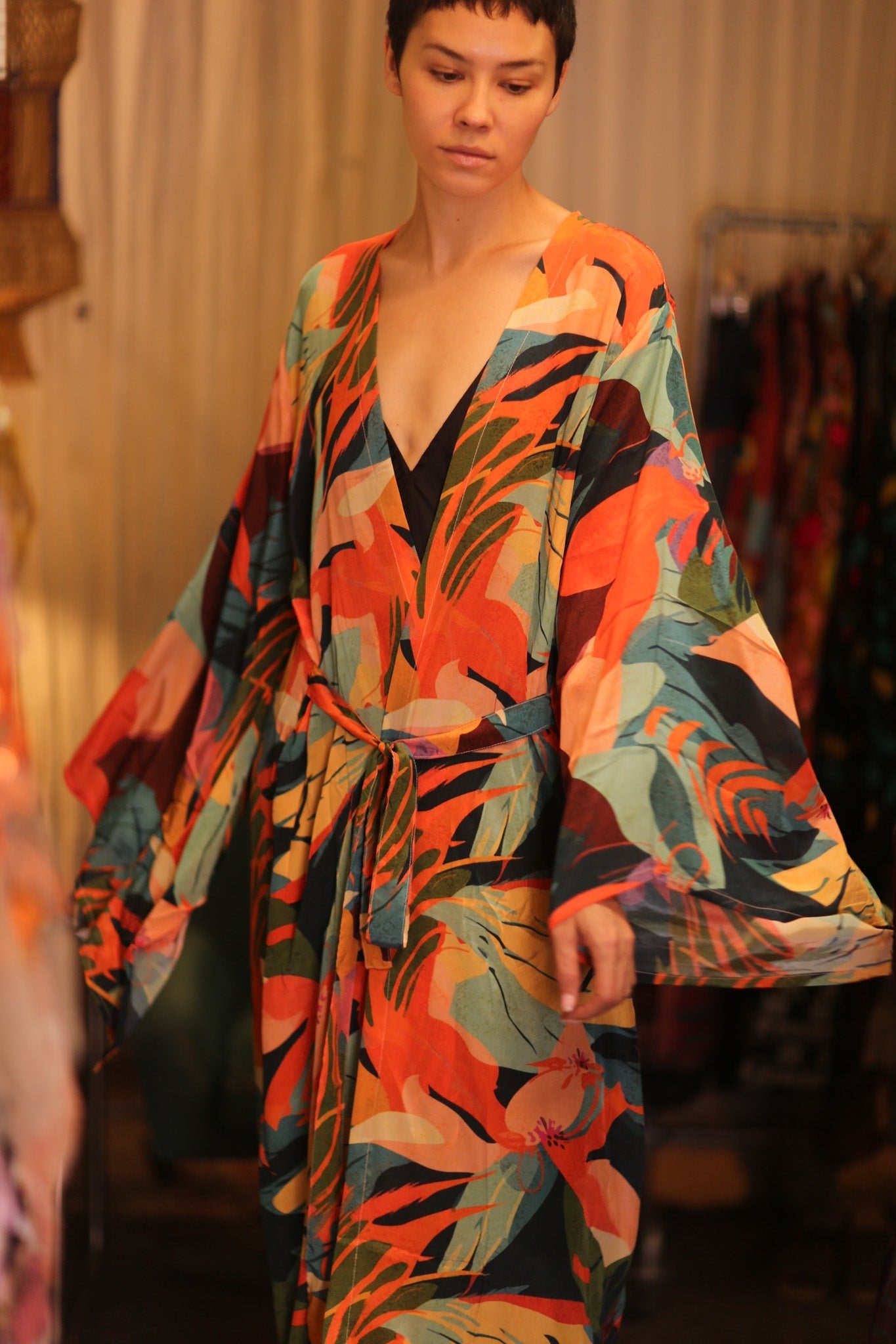 PINA WING KIMONO RODI - BANGKOK TAILOR CLOTHING STORE - HANDMADE CLOTHING