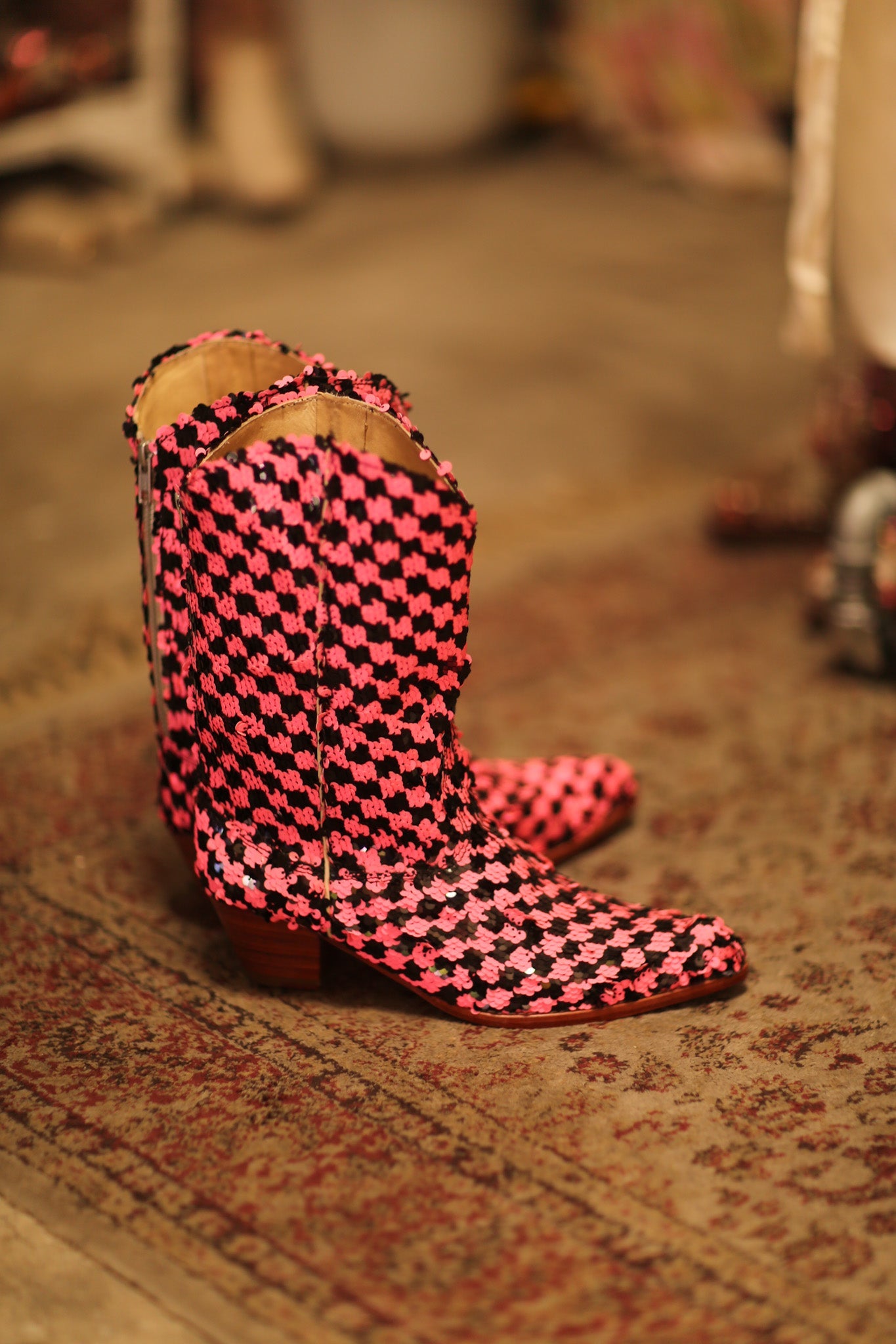 PINK BLACK CHECKERED WESTERN BOOT CRUSU - BANGKOK TAILOR CLOTHING STORE - HANDMADE CLOTHING