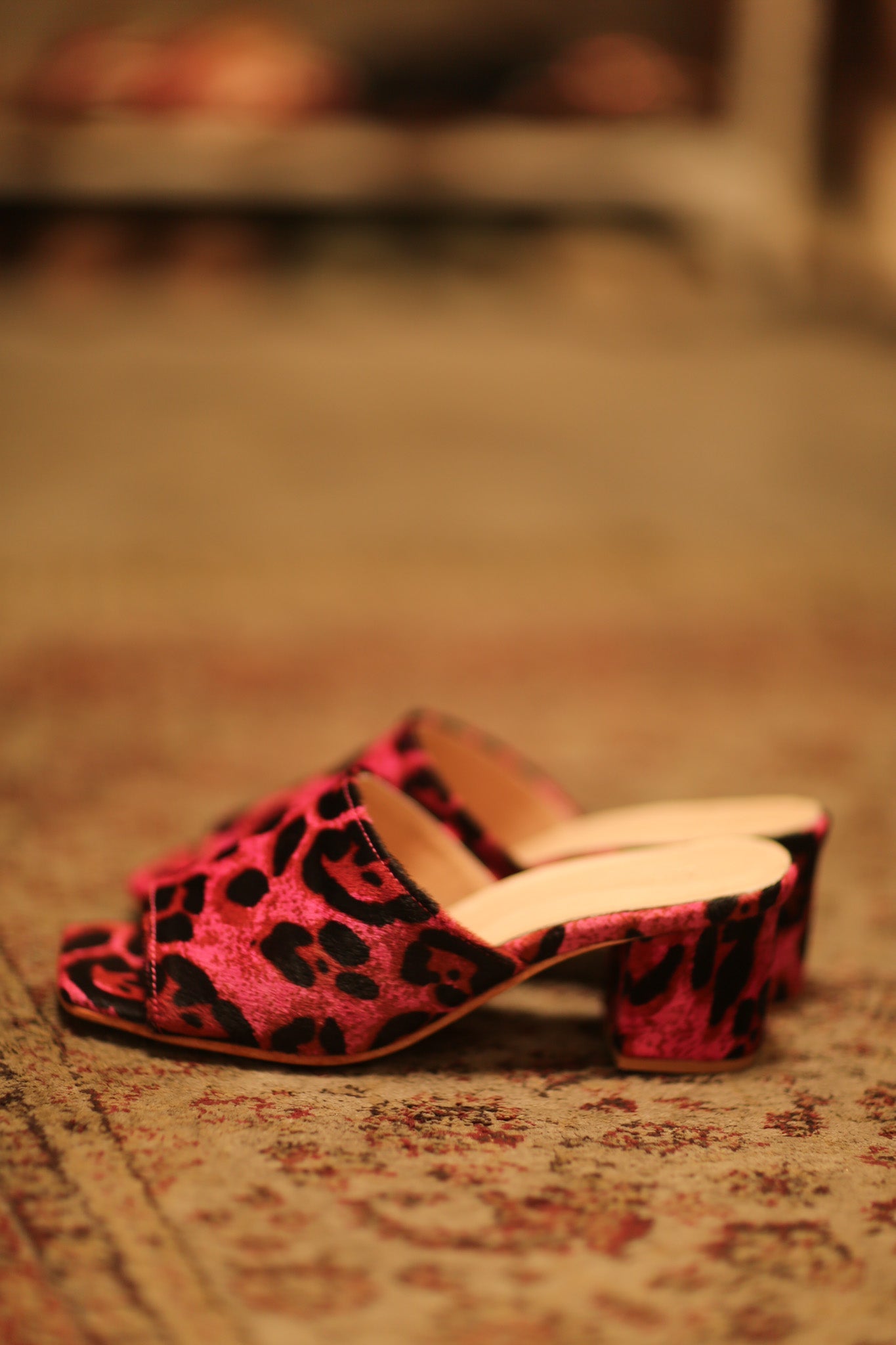 PINK LEO PRINT HEELED MULES - BANGKOK TAILOR CLOTHING STORE - HANDMADE CLOTHING