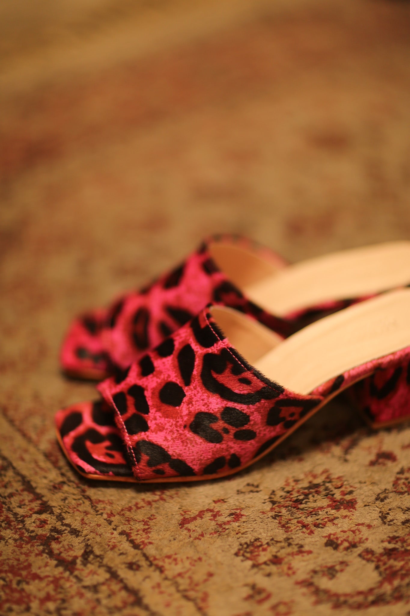 PINK LEO PRINT HEELED MULES - BANGKOK TAILOR CLOTHING STORE - HANDMADE CLOTHING