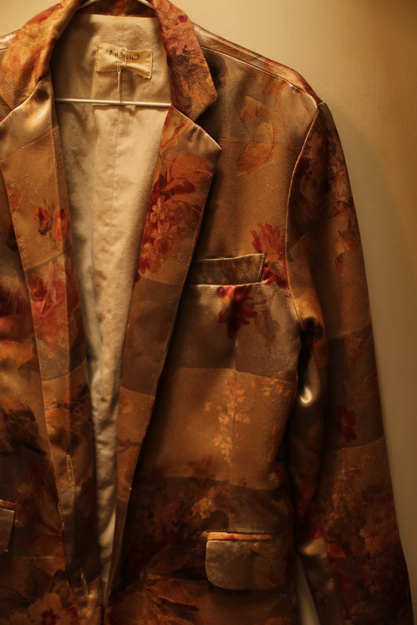 S34 - BANGKOK TAILOR CLOTHING STORE - HANDMADE CLOTHING