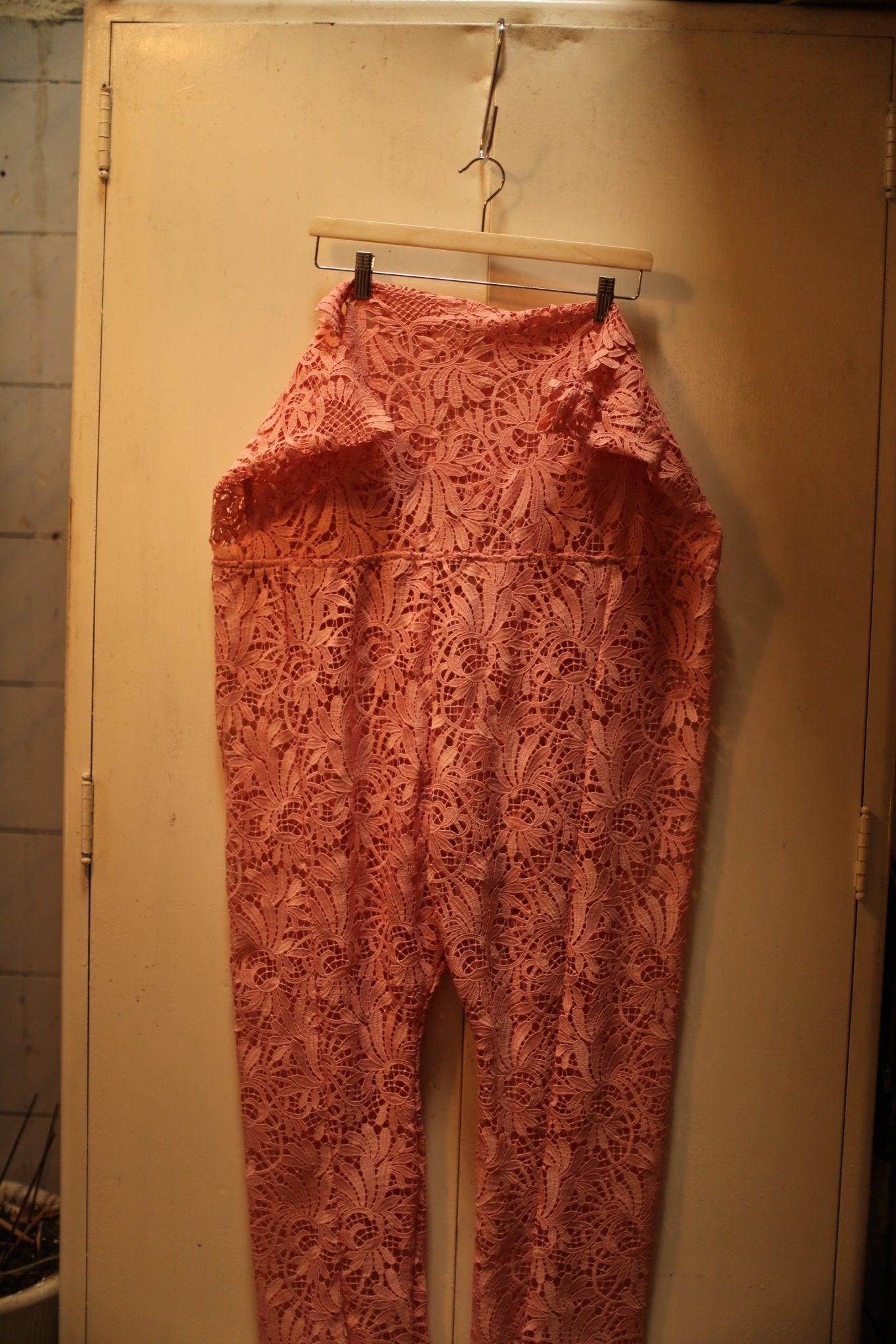 Sample 1 - BANGKOK TAILOR CLOTHING STORE - HANDMADE CLOTHING