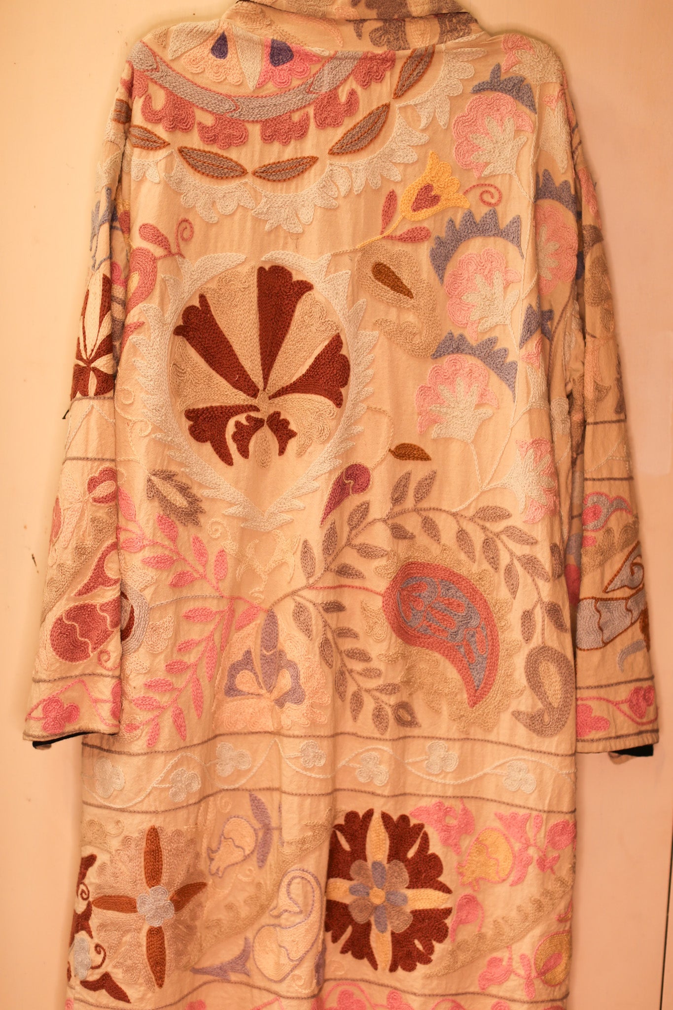 SC25 - 16 - BANGKOK TAILOR CLOTHING STORE - HANDMADE CLOTHING
