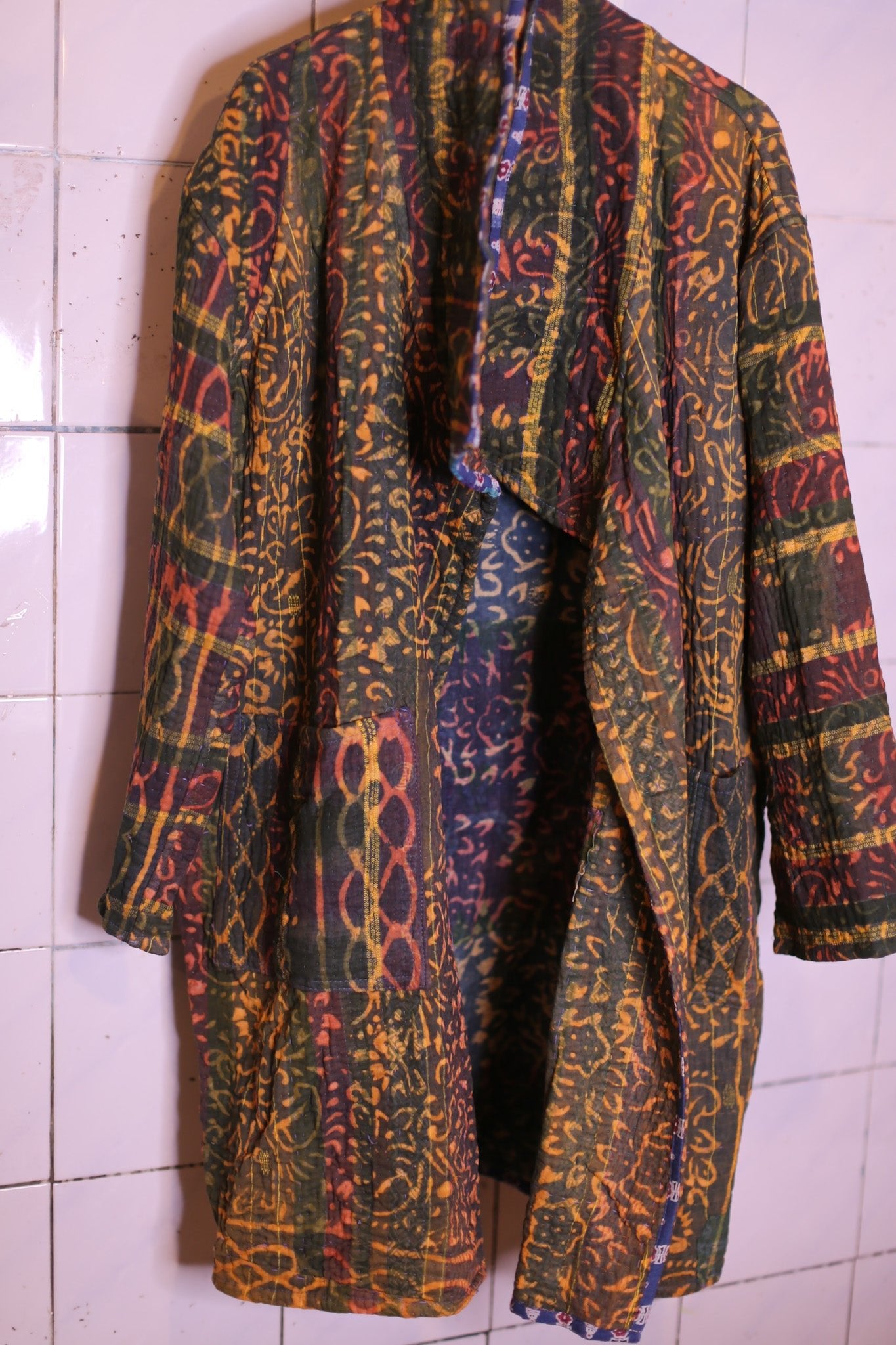 SC25 - 2 - BANGKOK TAILOR CLOTHING STORE - HANDMADE CLOTHING