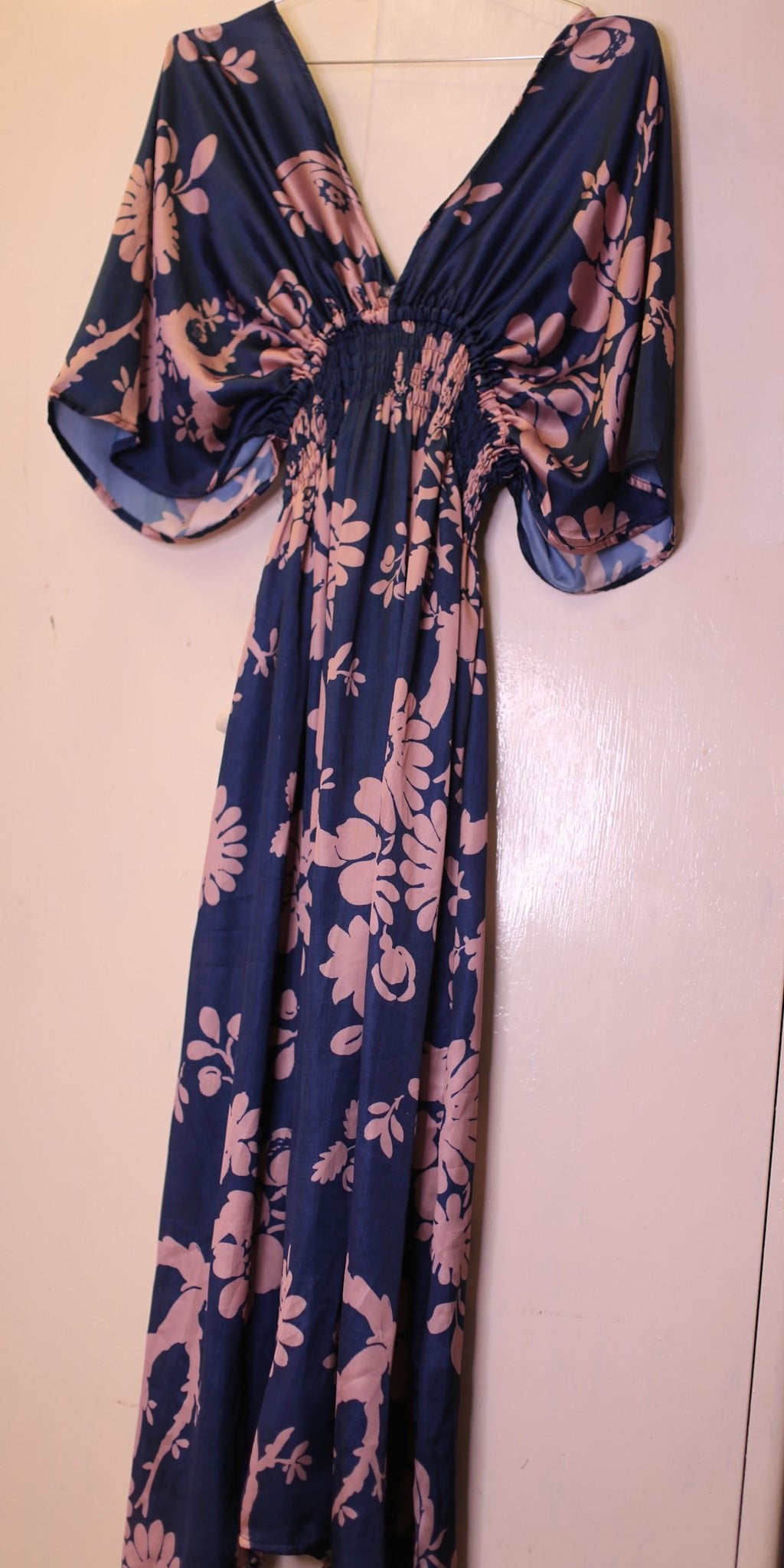 SC25 - 28 - BANGKOK TAILOR CLOTHING STORE - HANDMADE CLOTHING