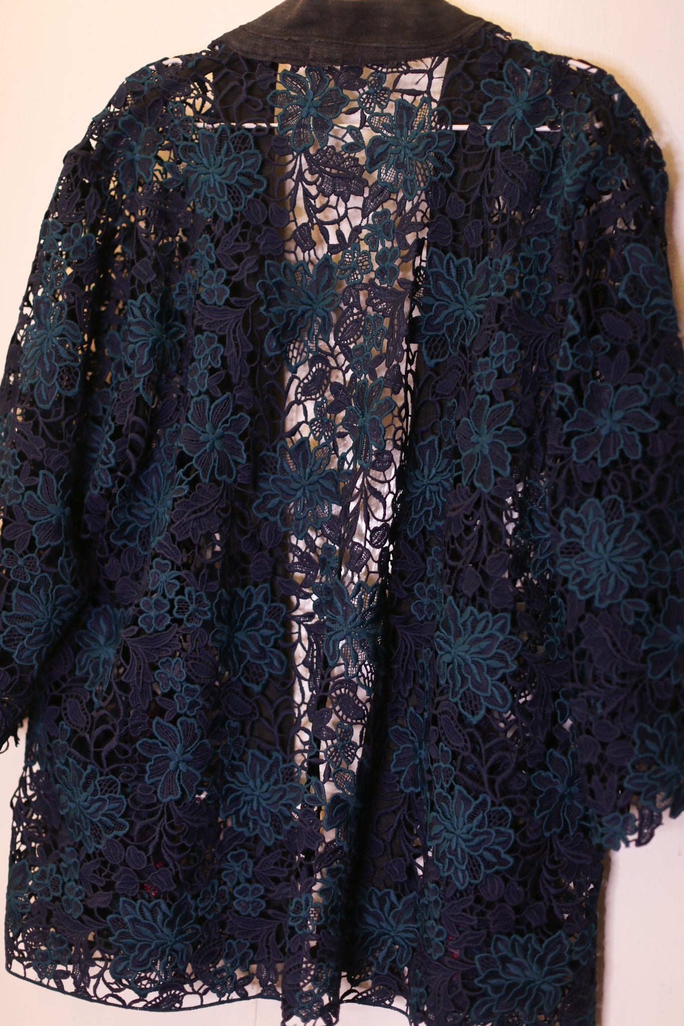 SC25 - 29 - BANGKOK TAILOR CLOTHING STORE - HANDMADE CLOTHING