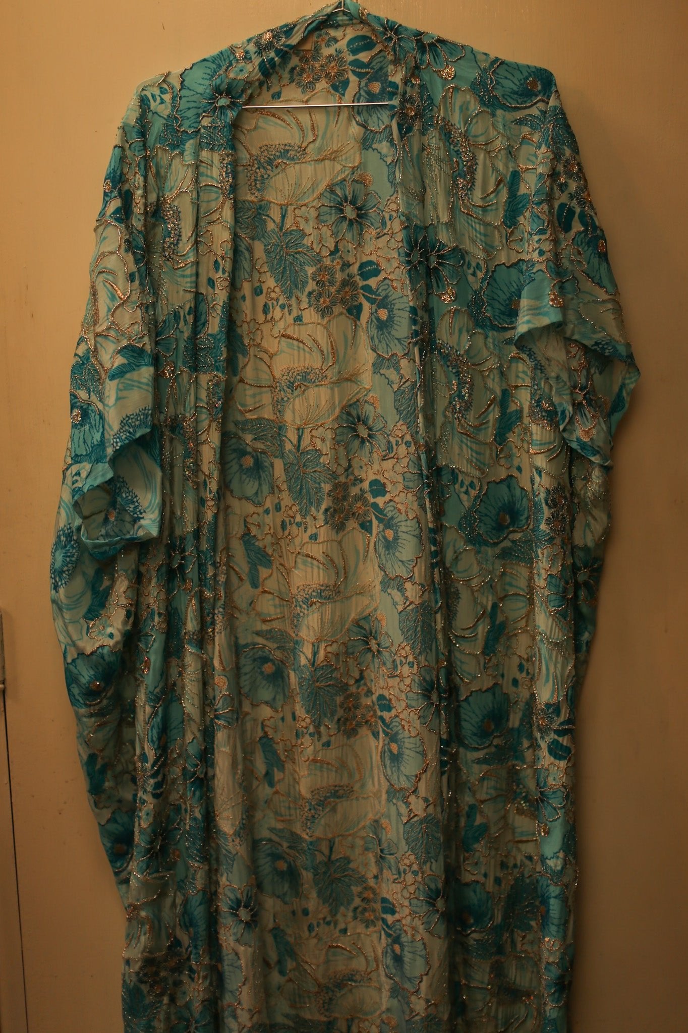 SC25 - 3 - BANGKOK TAILOR CLOTHING STORE - HANDMADE CLOTHING