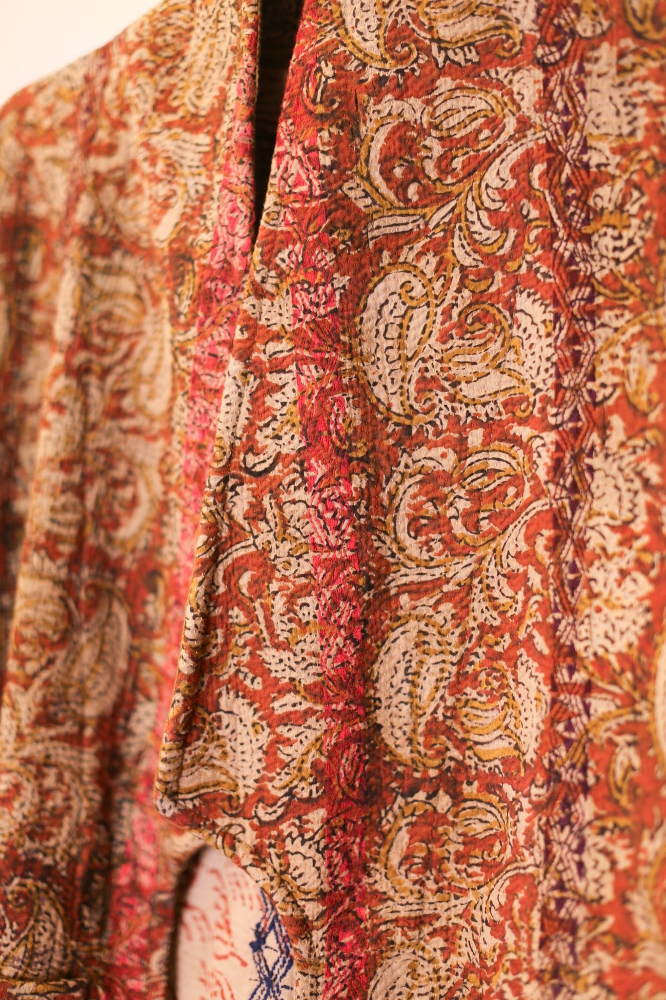 SC25 - 39 - BANGKOK TAILOR CLOTHING STORE - HANDMADE CLOTHING