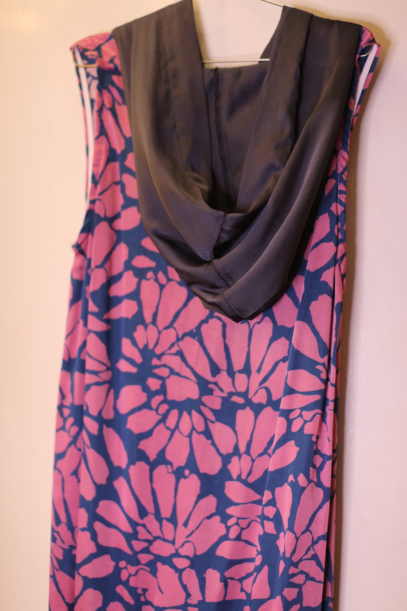 SC25 - 44 - BANGKOK TAILOR CLOTHING STORE - HANDMADE CLOTHING